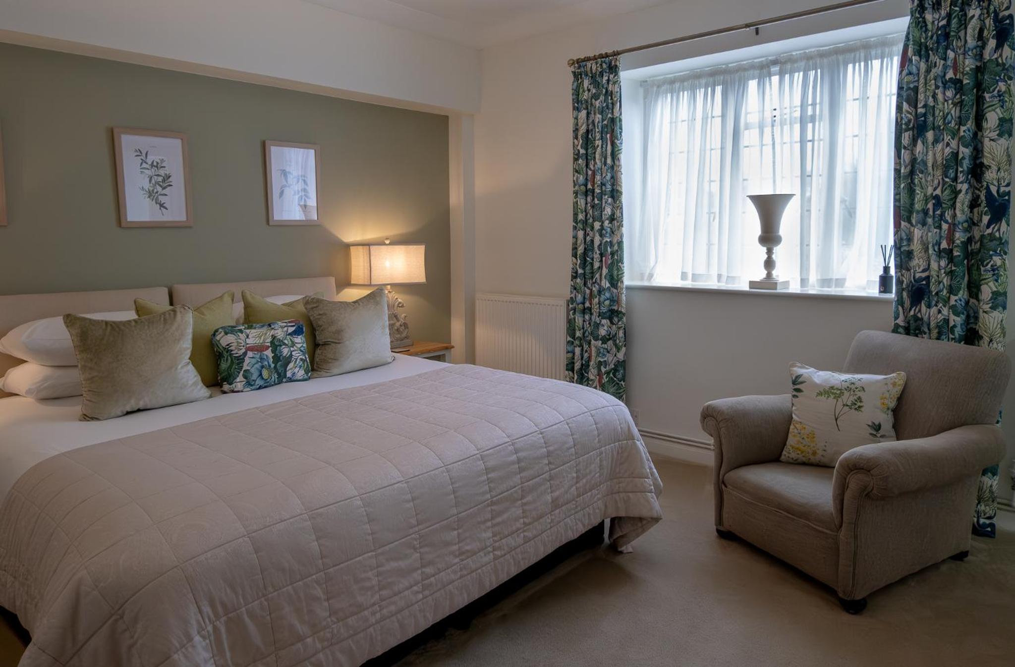 Maidstone Vacations - Leeds Castle Stable Courtyard Bed and Breakfast - Property Image 41