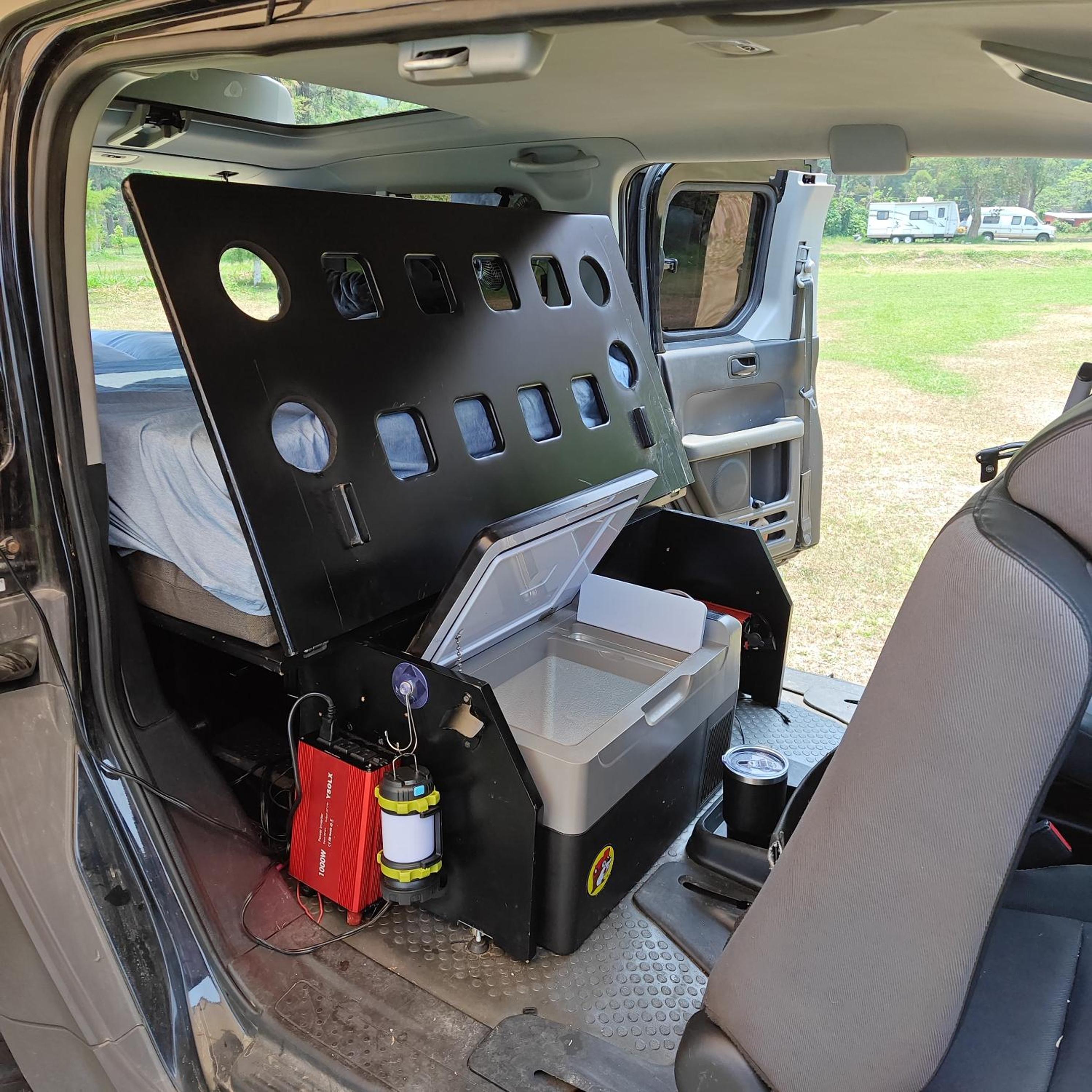 Mini Camper Honda Element view 2