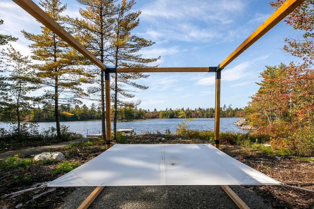 Numinous Cottage Long Lake Oasis