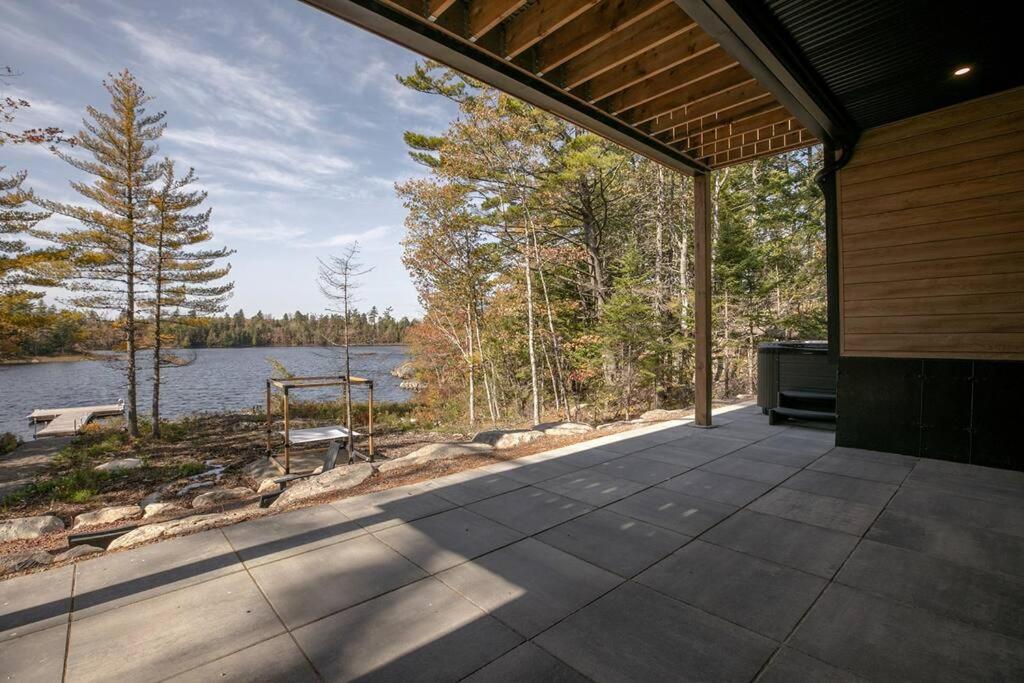 Numinous Cottage Long Lake Oasis