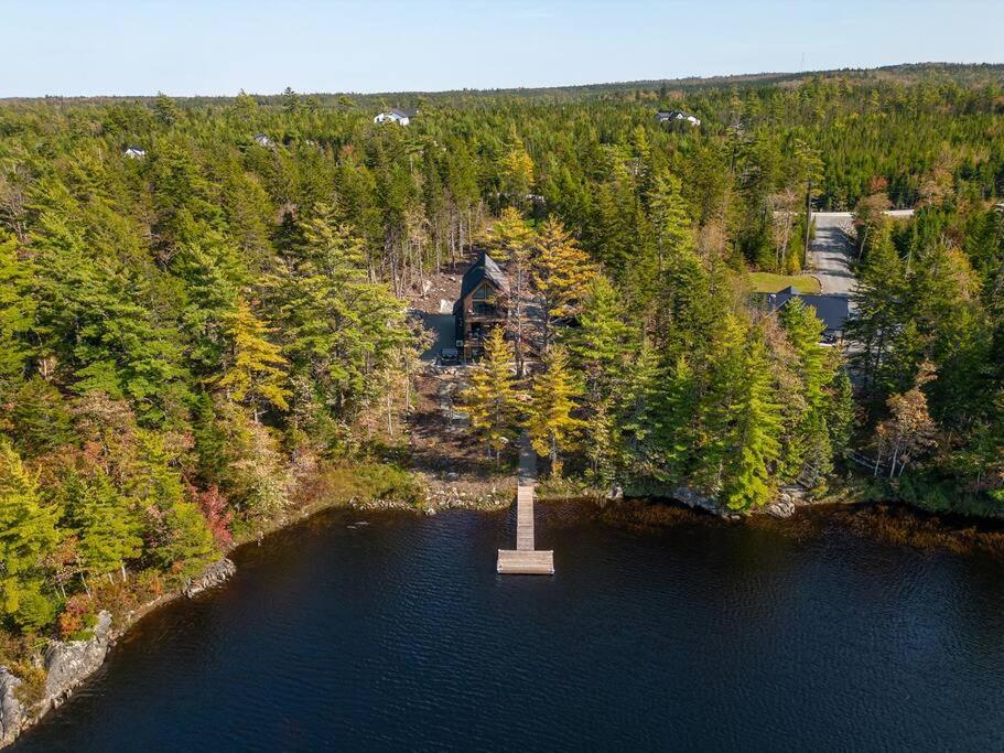 Numinous Cottage Long Lake Oasis