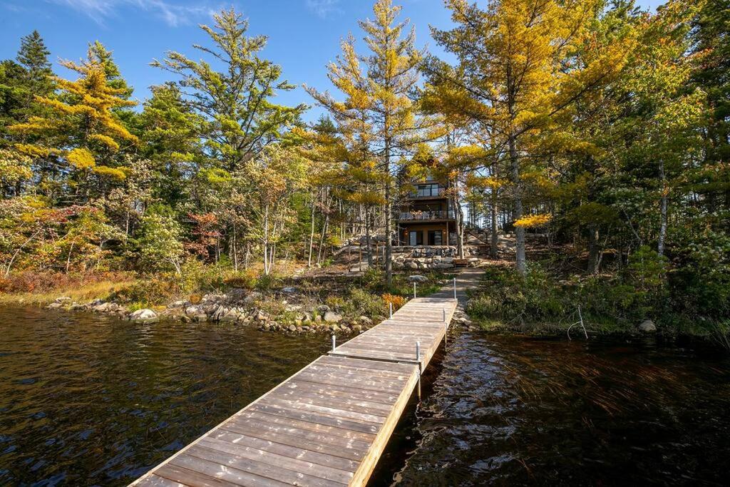 Numinous Cottage Long Lake Oasis