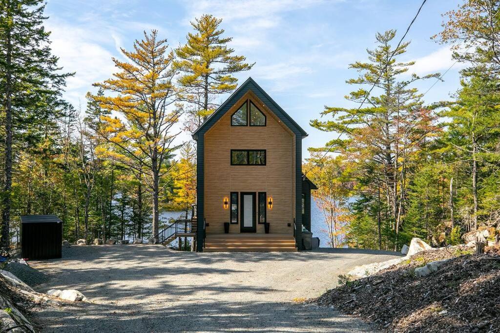 Numinous Cottage Long Lake Oasis