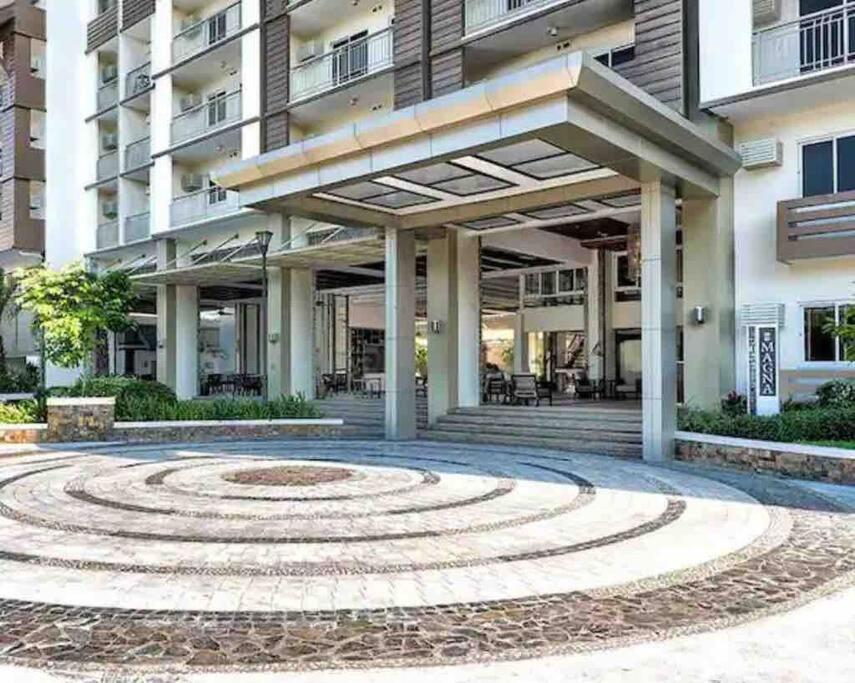 Urban Oasis 1 BR Condo at Visayas Avenue, Quezon City!!! view 2