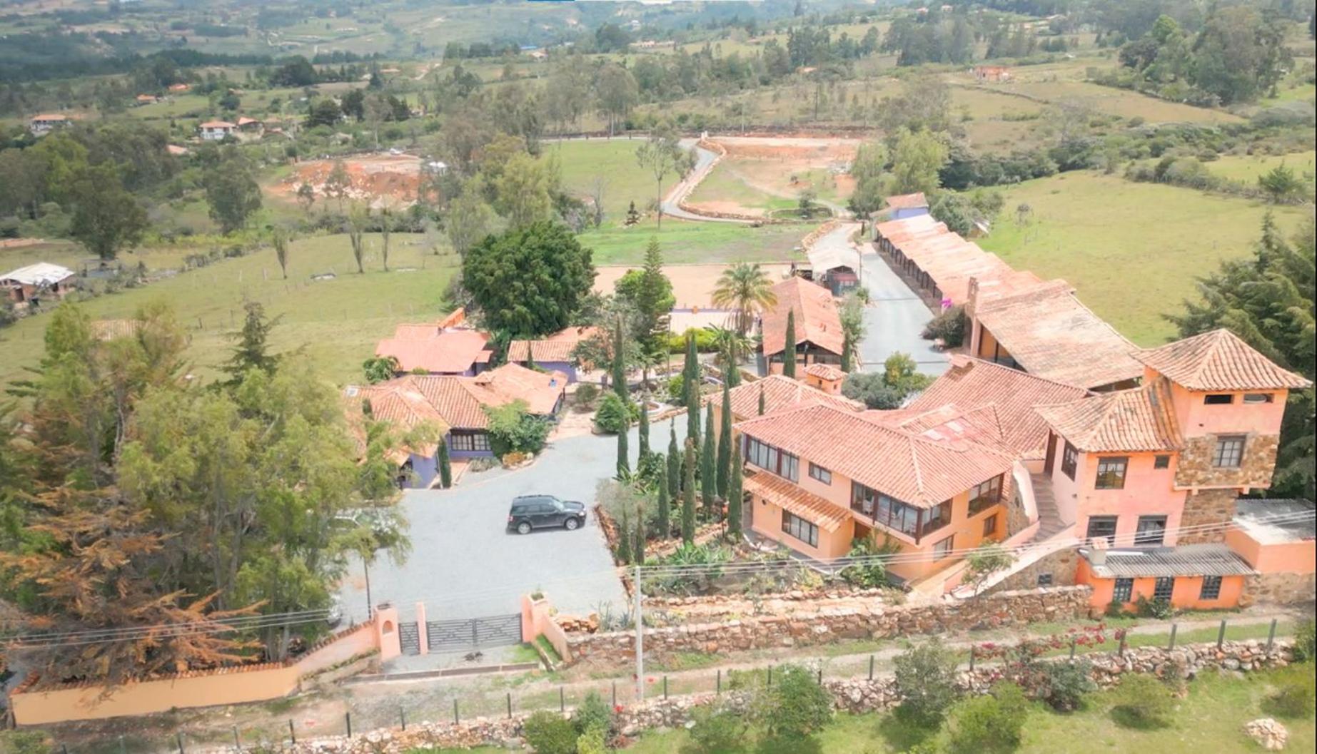 Hacienda Flamingo