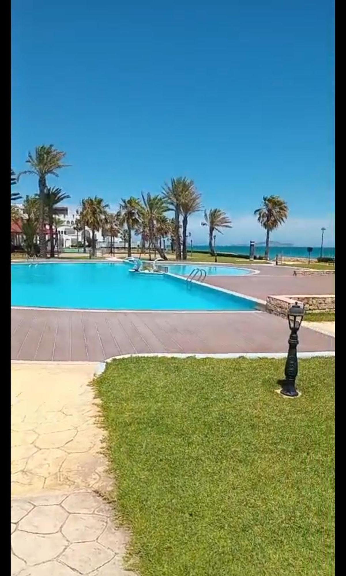 Beautiful apartament the beach marina 1