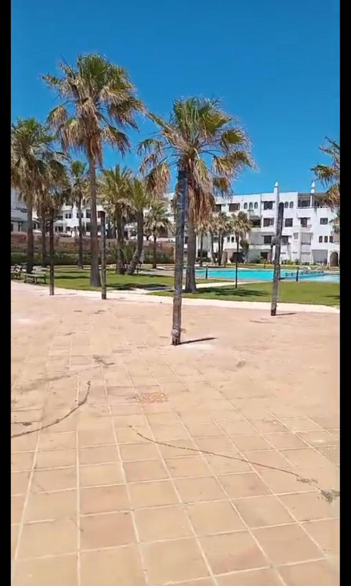 Beautiful apartament the beach marina 1