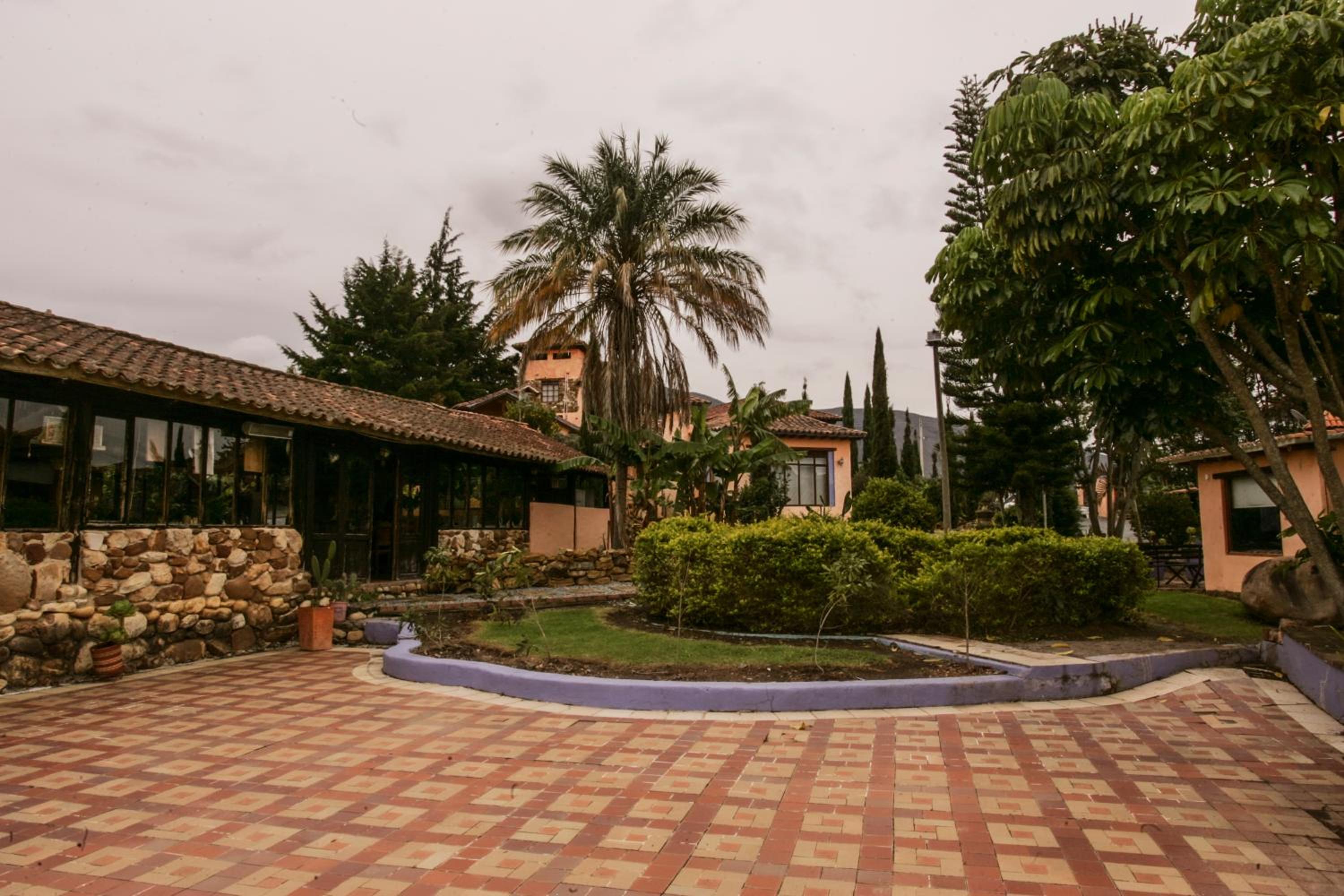 Hacienda Flamingo