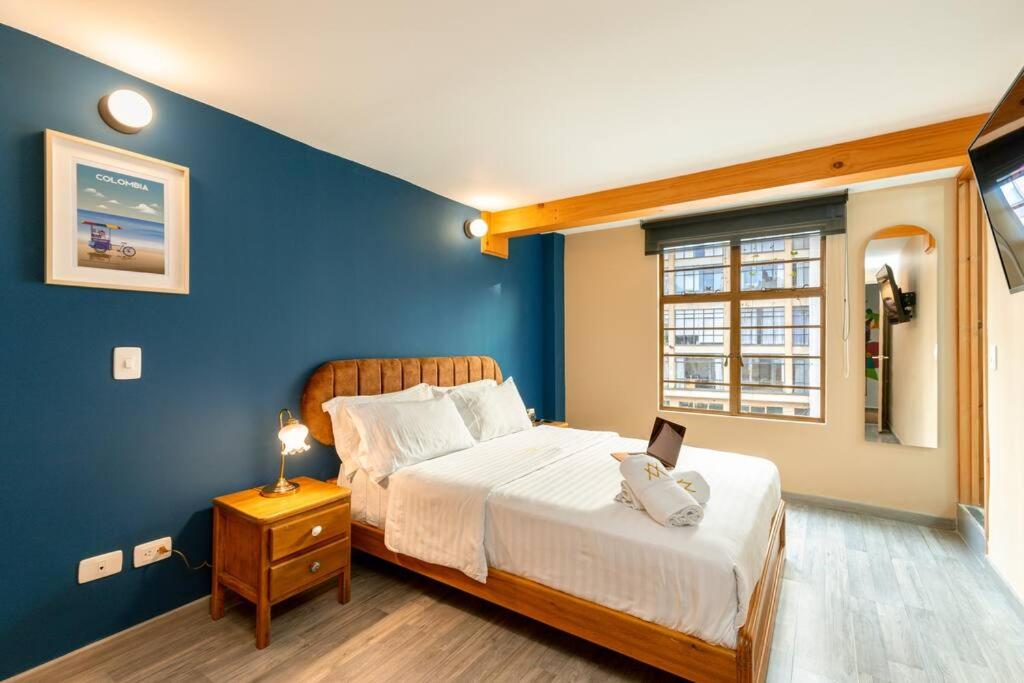 AVJ3A- Ubicación Inmejorable! Hermoso Apartamento de 2Hab en La Candelaria