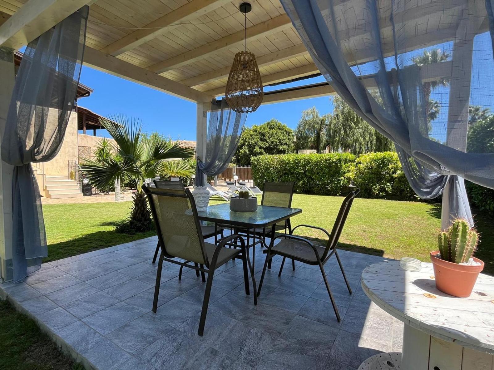 Home La Palmetta view 2