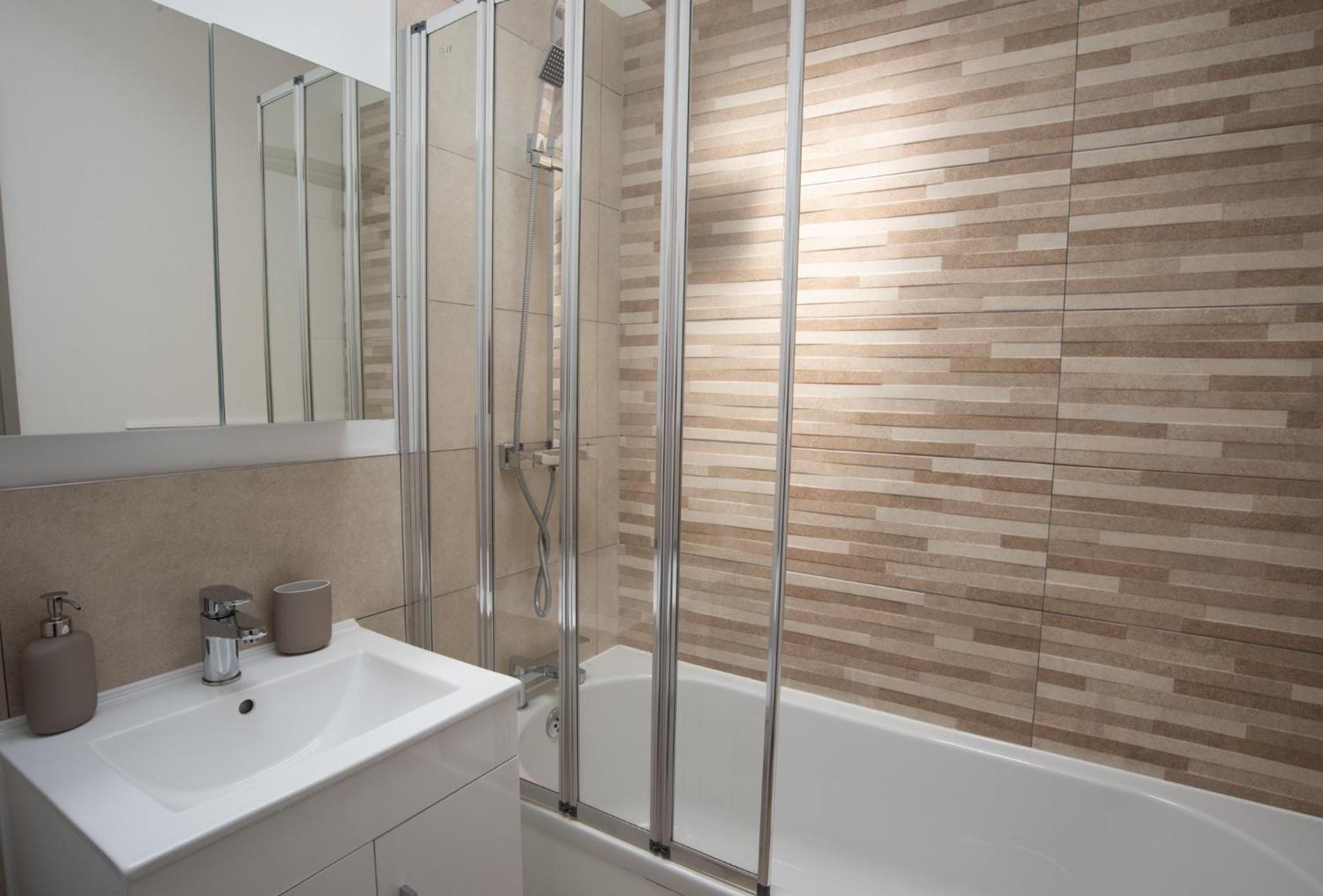 Modern, stylish Terraced apartment in the centre of Buxton