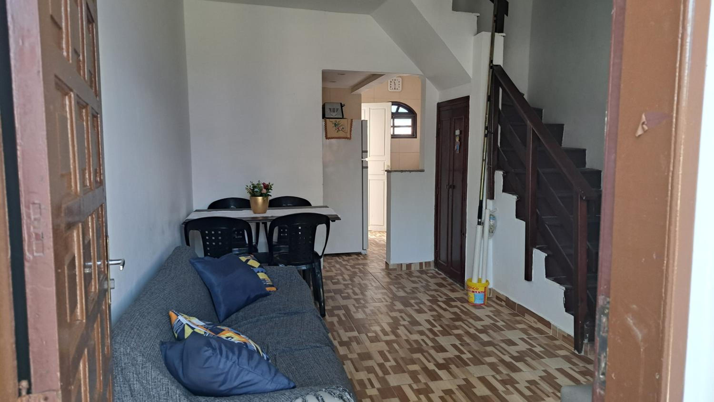 Aconchegante casa à beira da praia