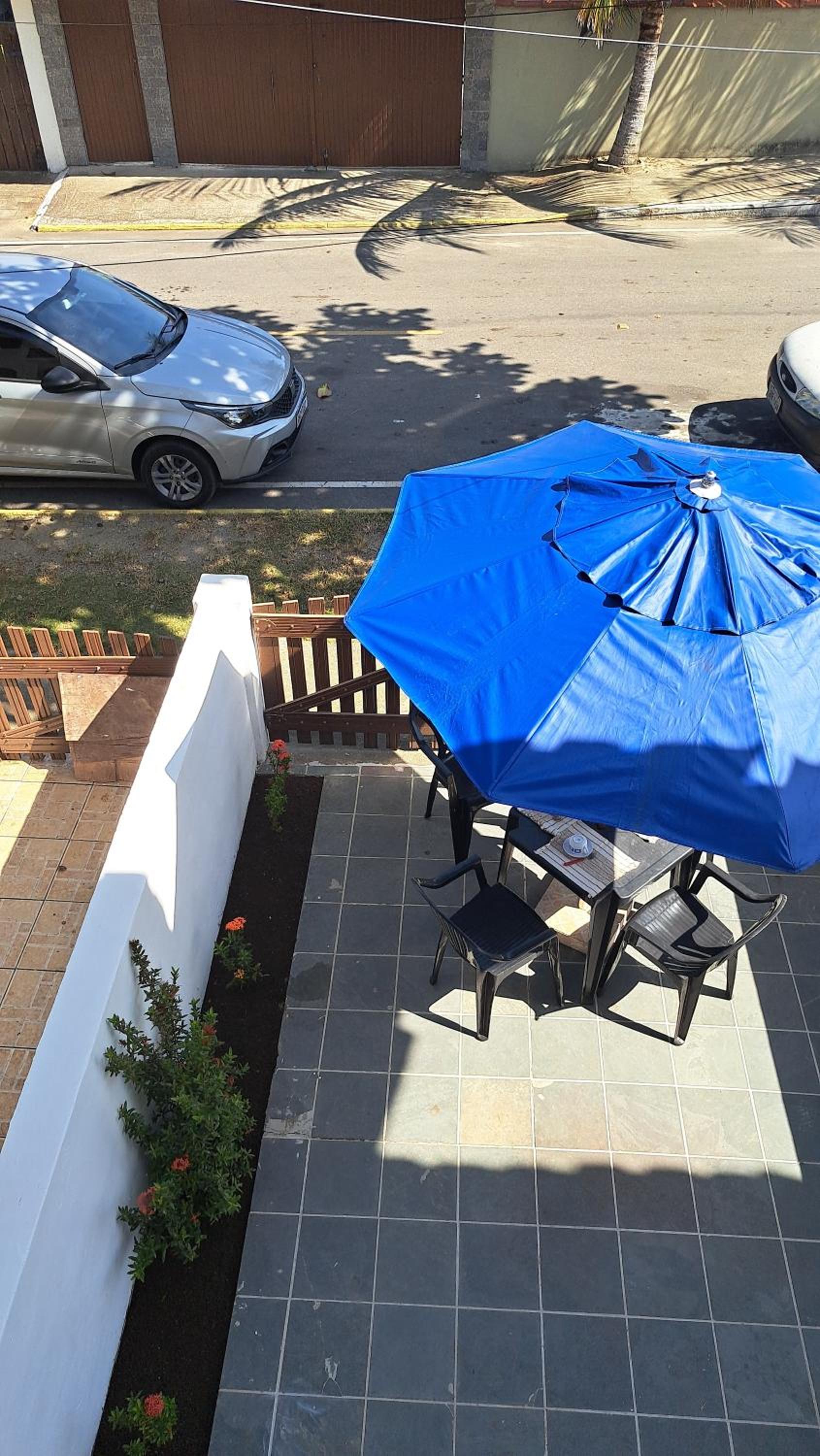 Aconchegante casa à beira da praia