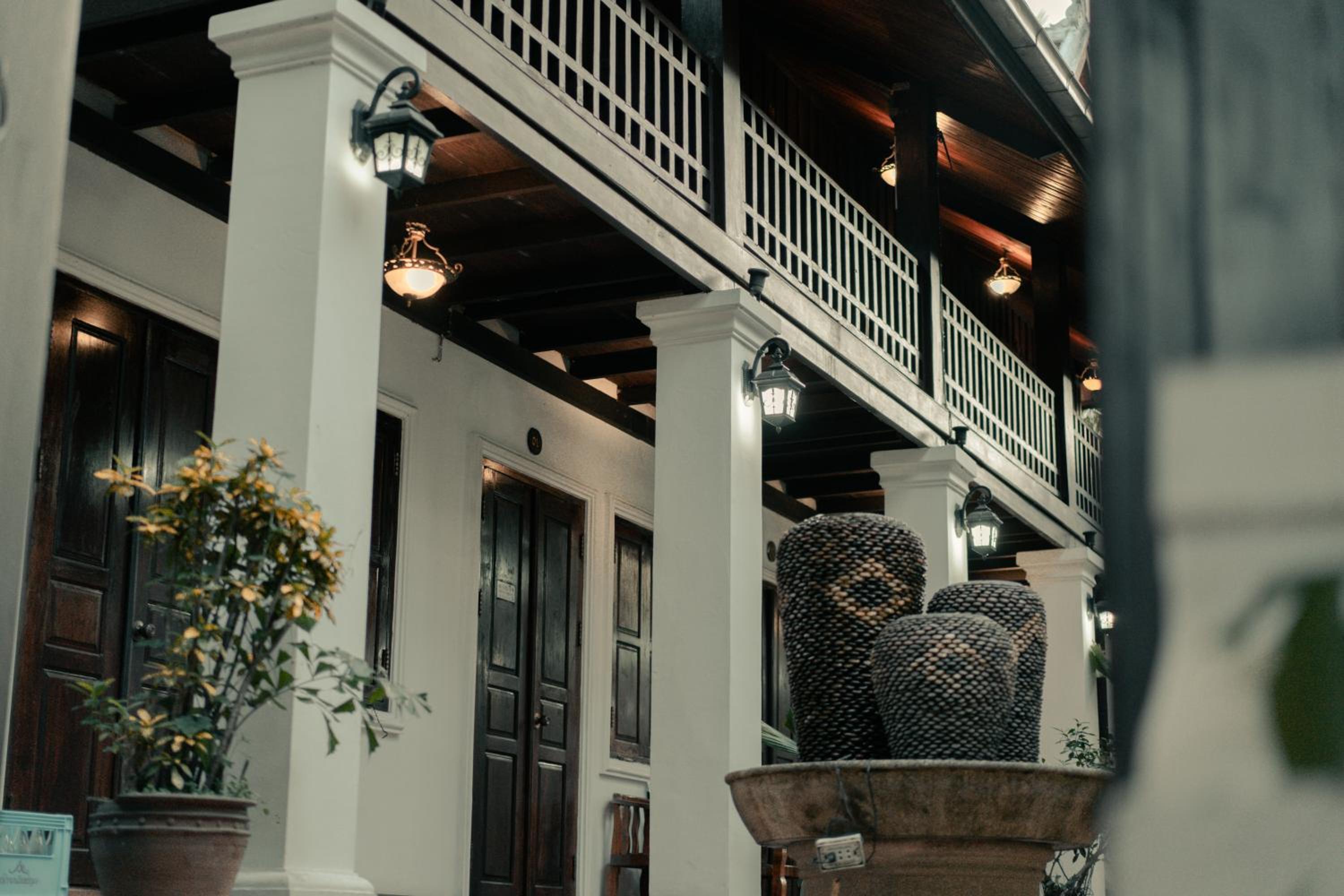 khong kham Hotel