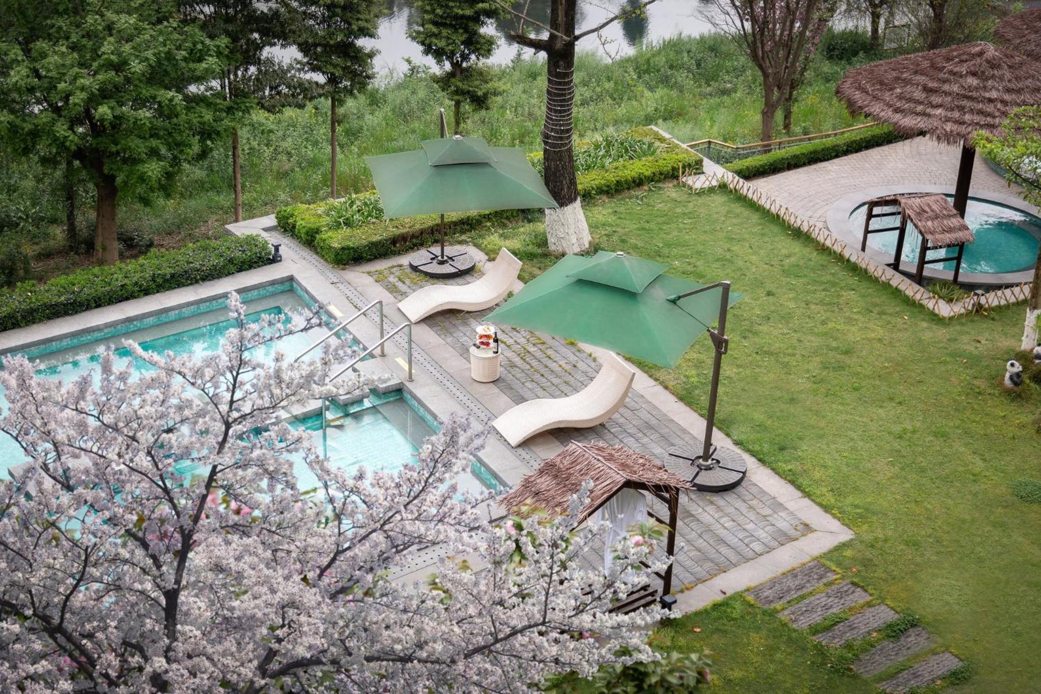 Holiday Inn Express Emei Mountain by IHG