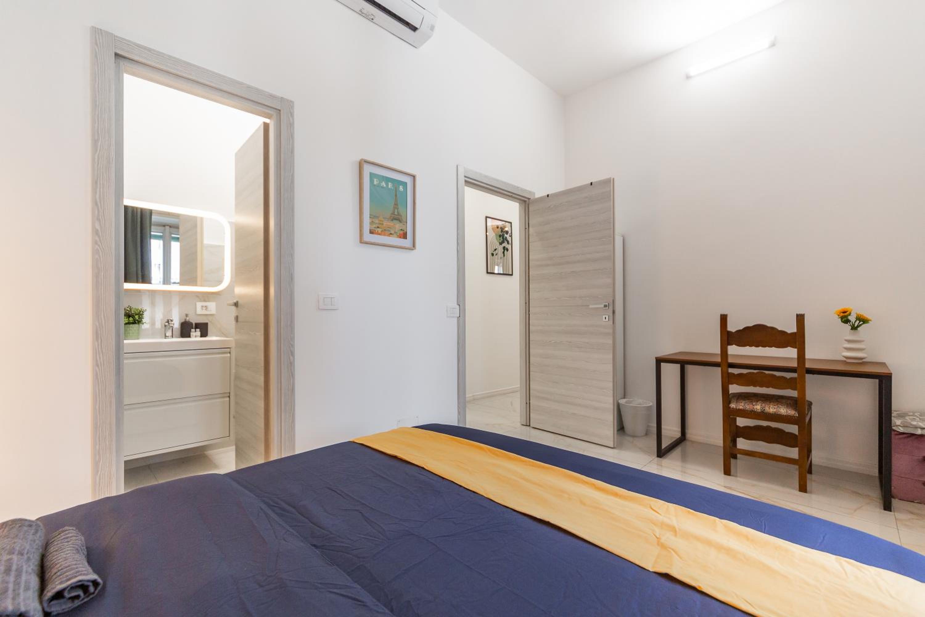 Rosa Rooms