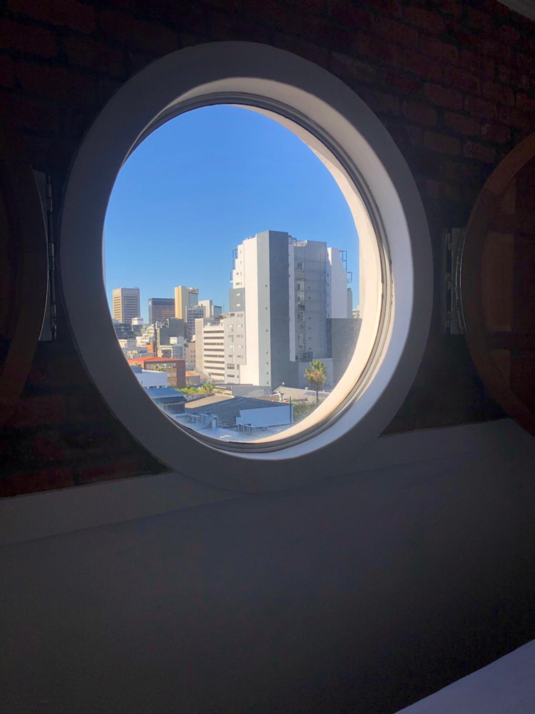Cape Town flat in perfect location view 3