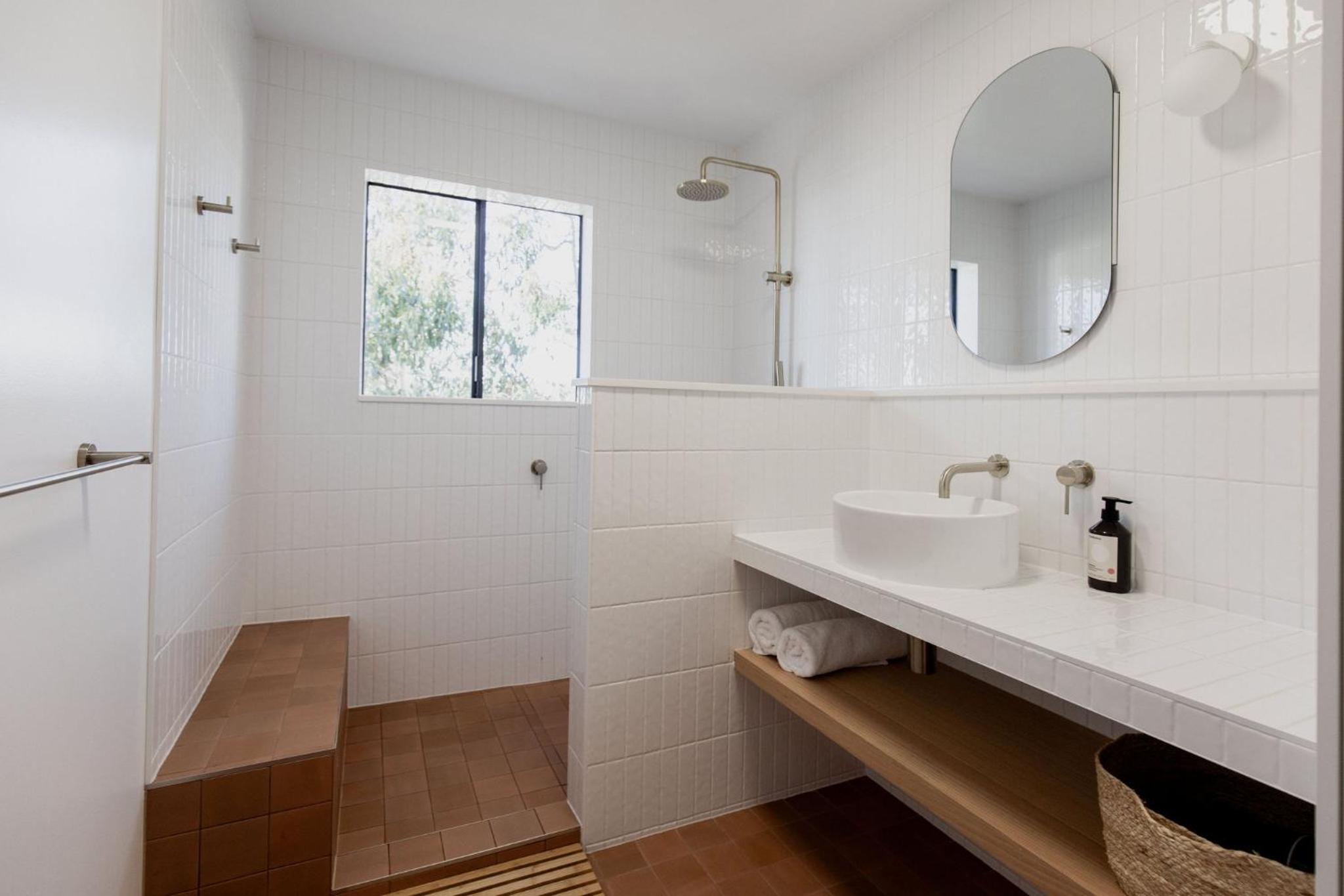 Trendy apartment in the heart of West Hobart