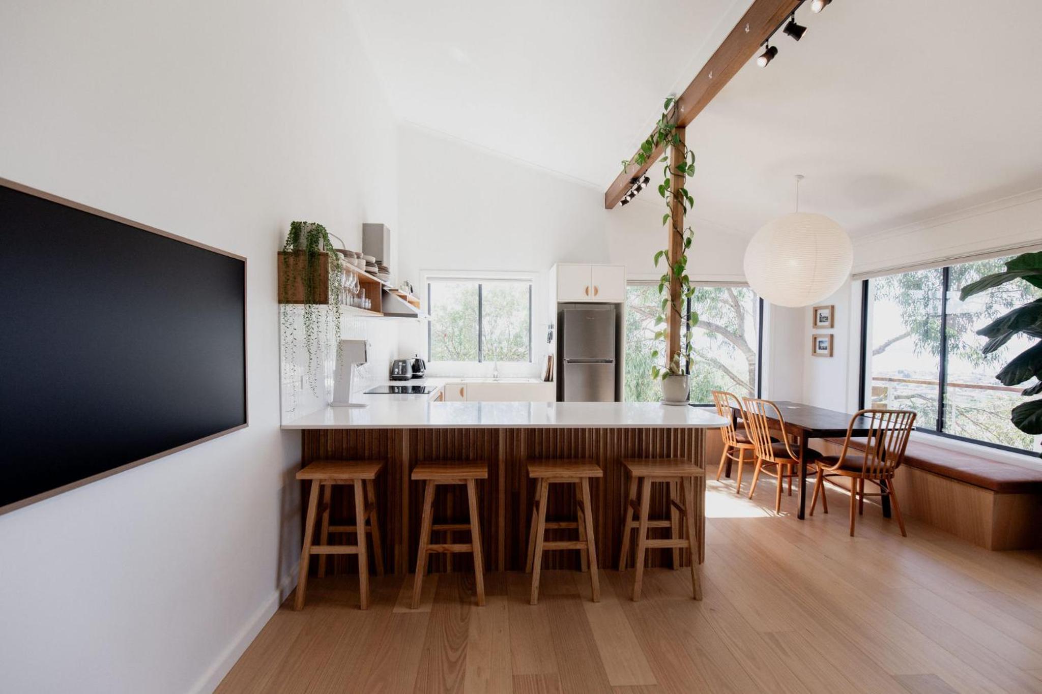 Trendy apartment in the heart of West Hobart