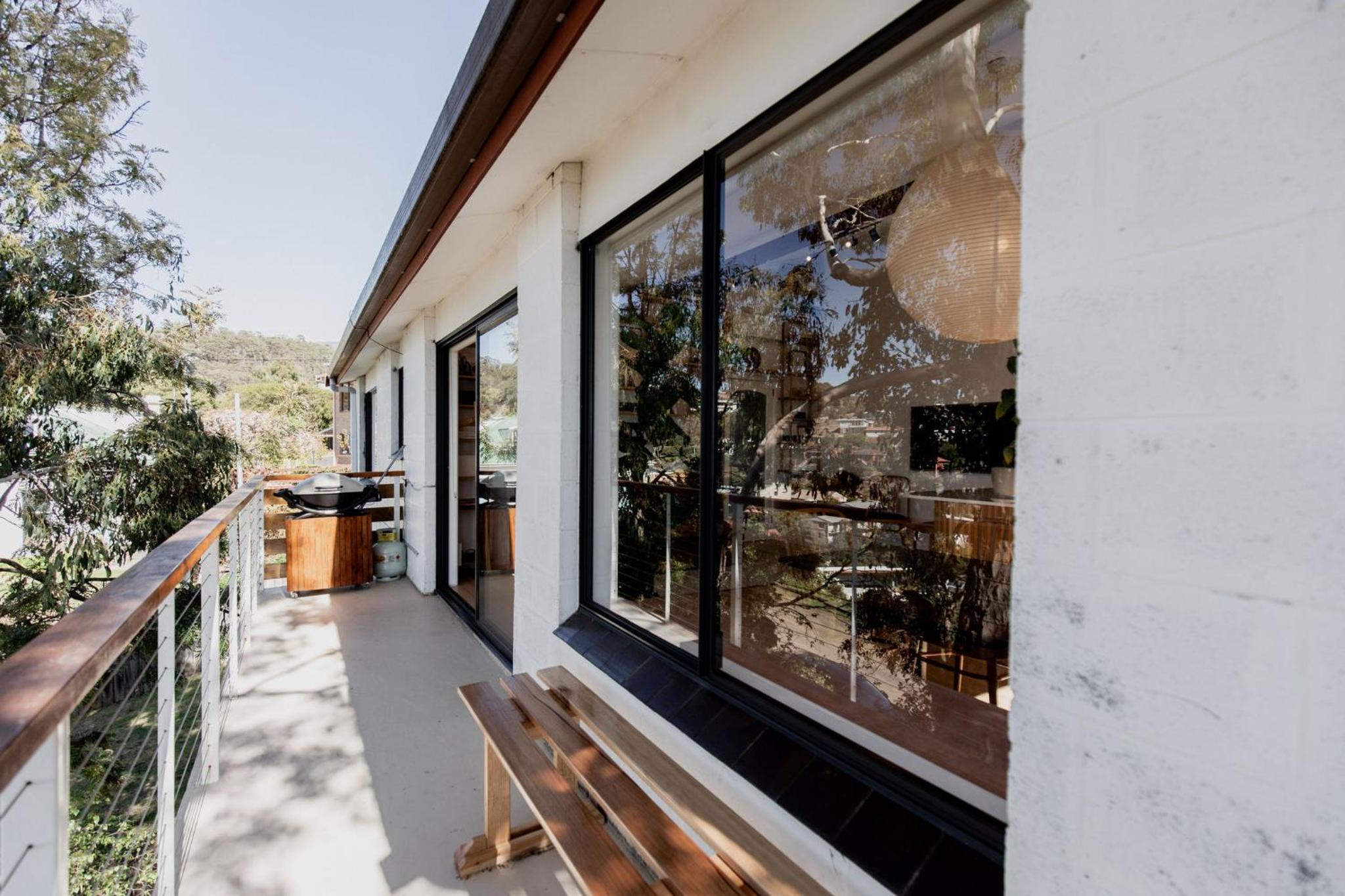 Trendy apartment in the heart of West Hobart