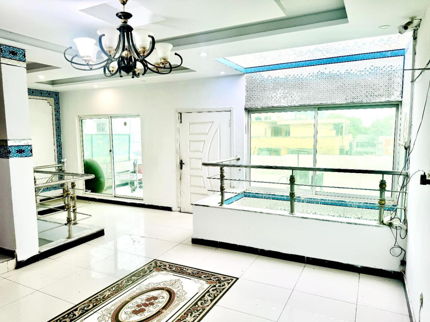 InTown Guesthouse