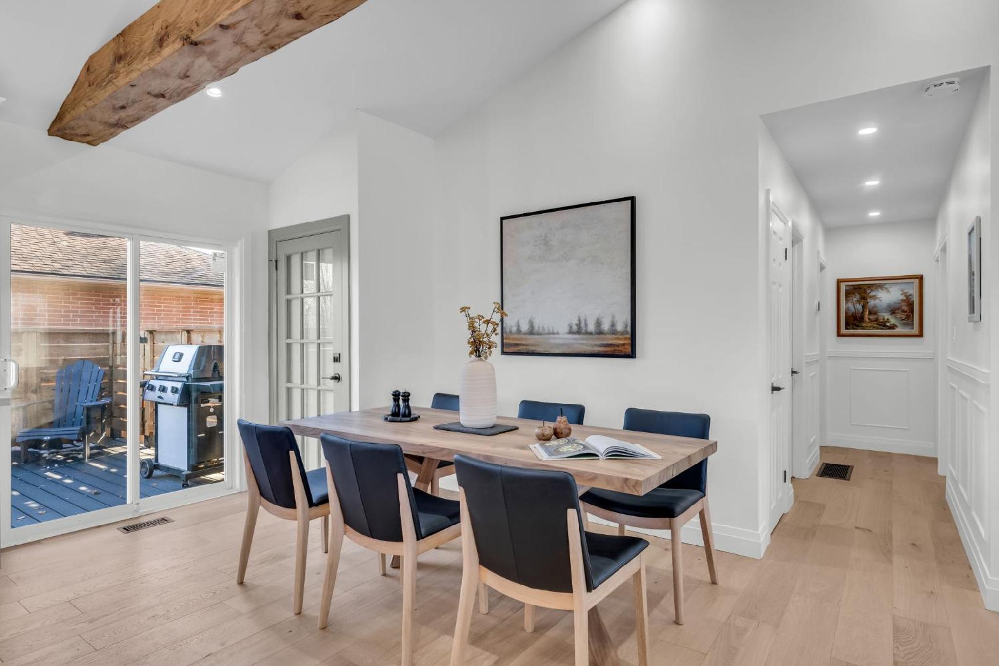 Luxury Family Home in Burlington