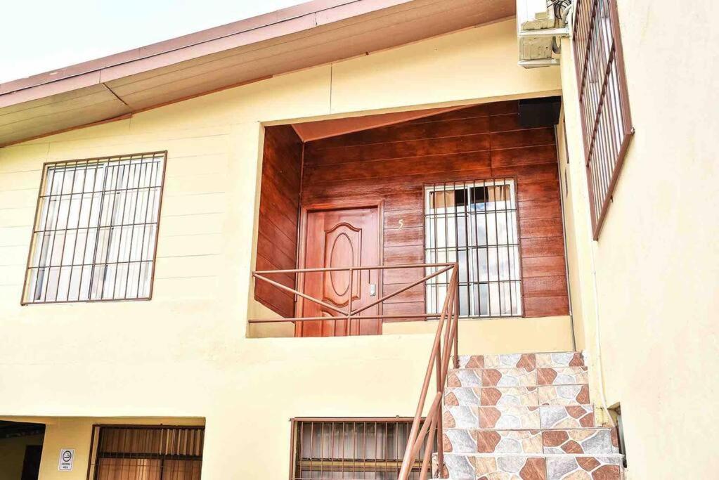#5 *APARTMENT OF EXPERIENCES* BEST VALUE !