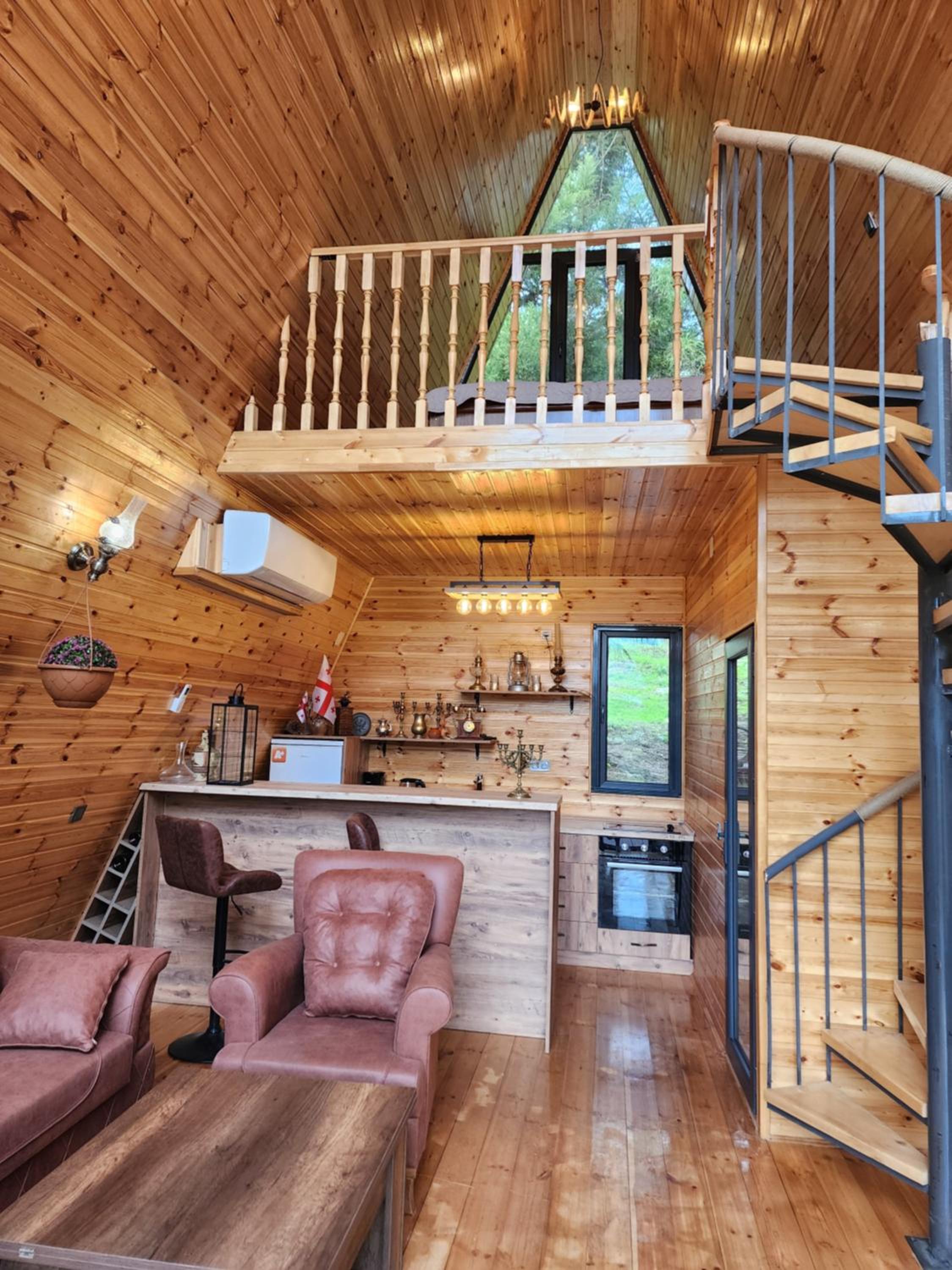cottage vizitori