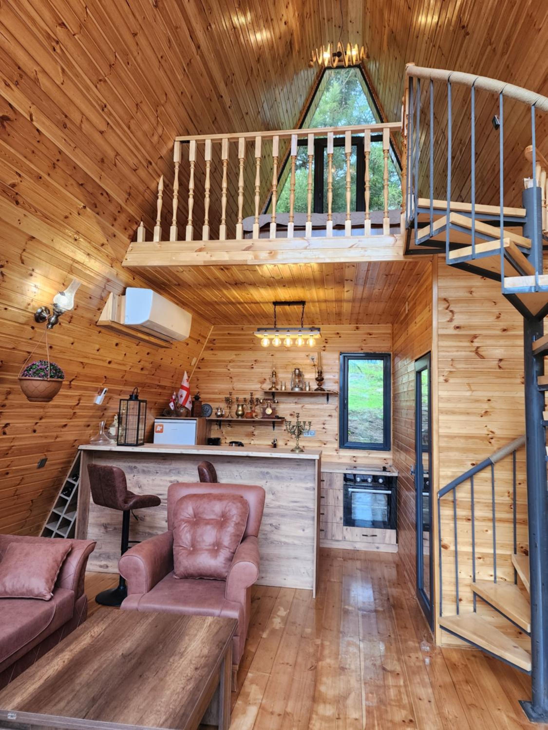 cottage vizitori