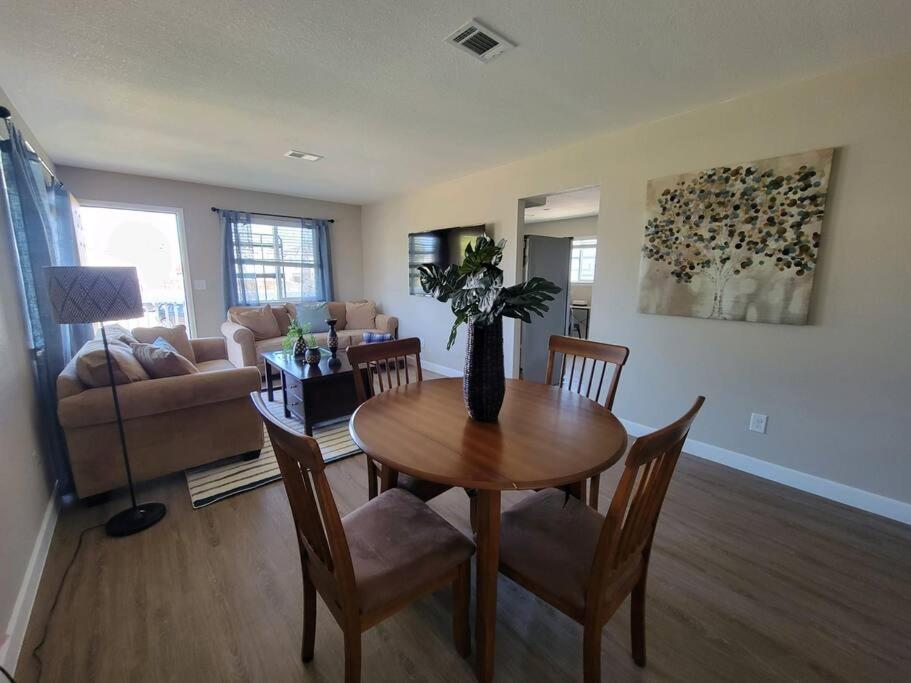 Peaceful 2 bed in Westminster view 3
