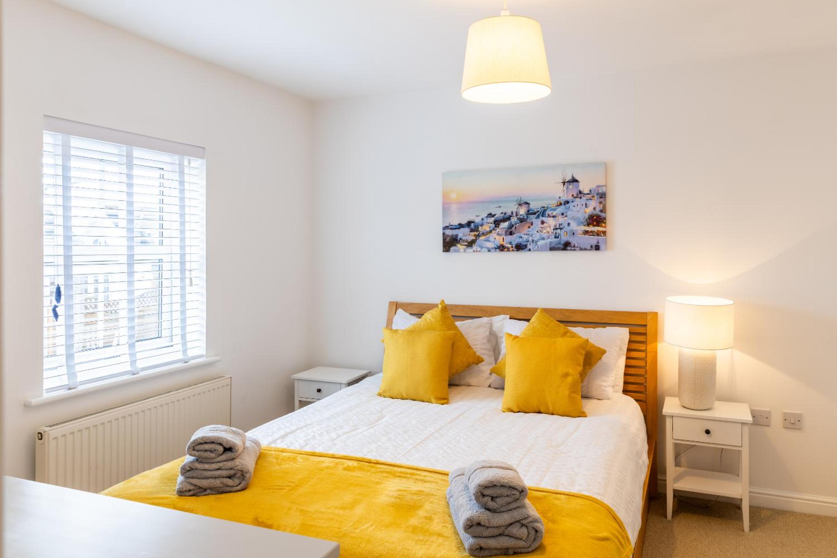 Limeslade House in Mumbles - Family & Dog Friendly view 2