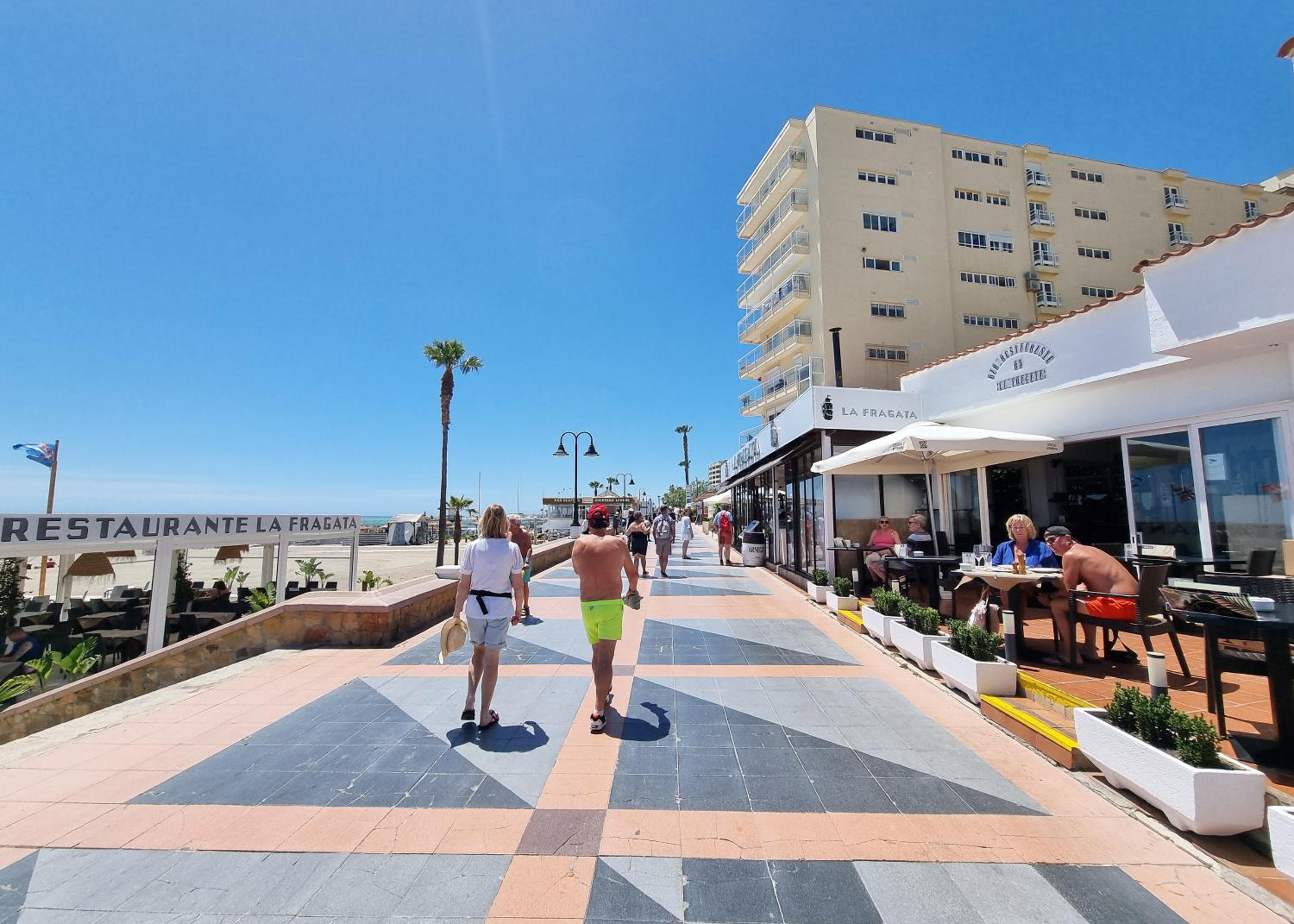 Tinoko apartament in La Carihuela Beach