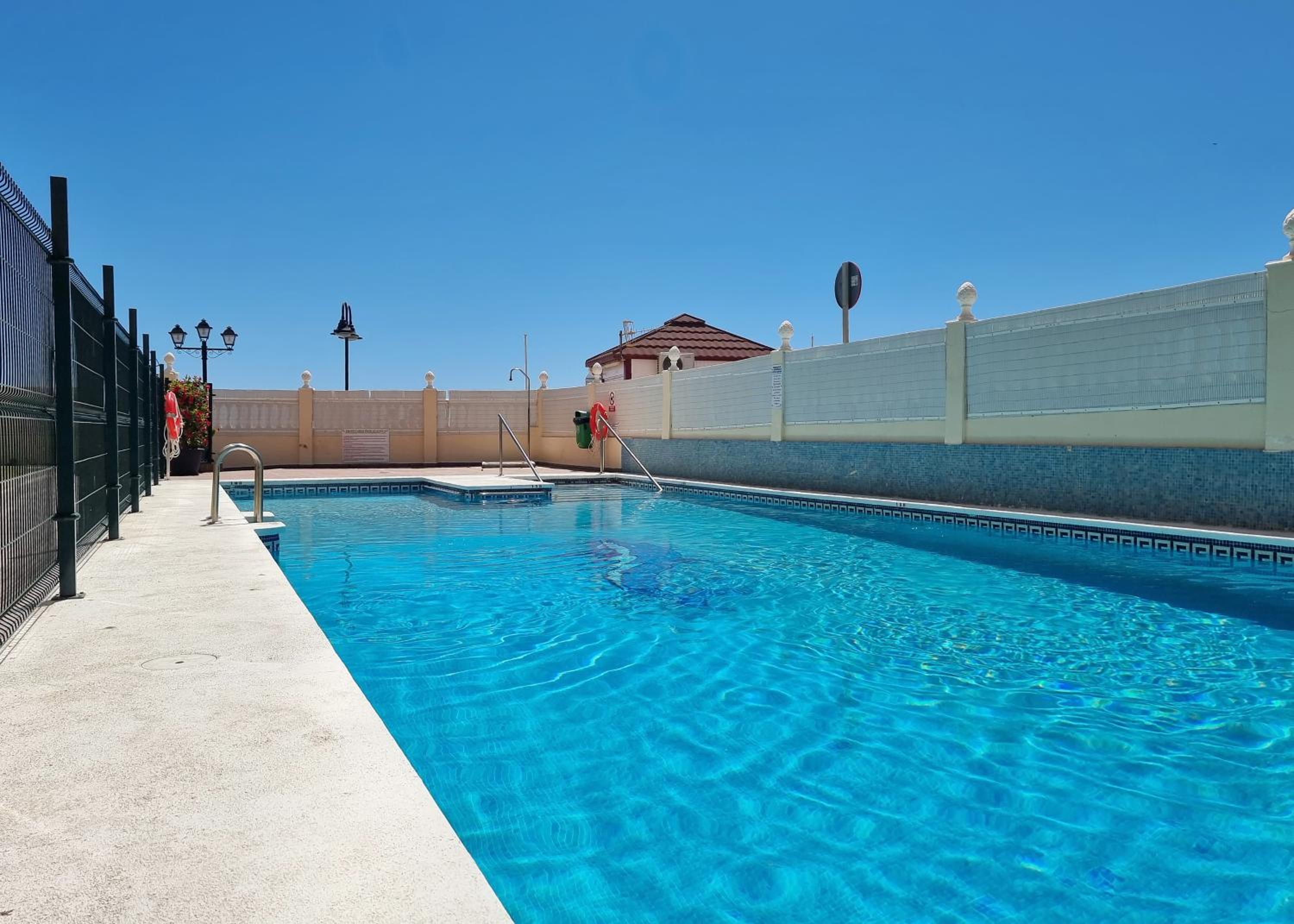 Tinoko apartament in La Carihuela Beach