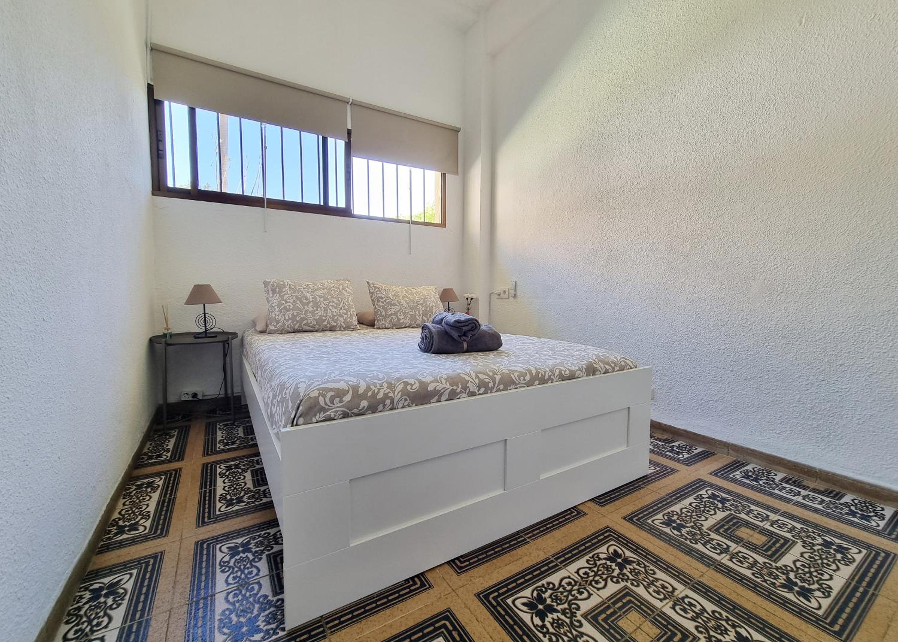 Tinoko apartament in La Carihuela Beach