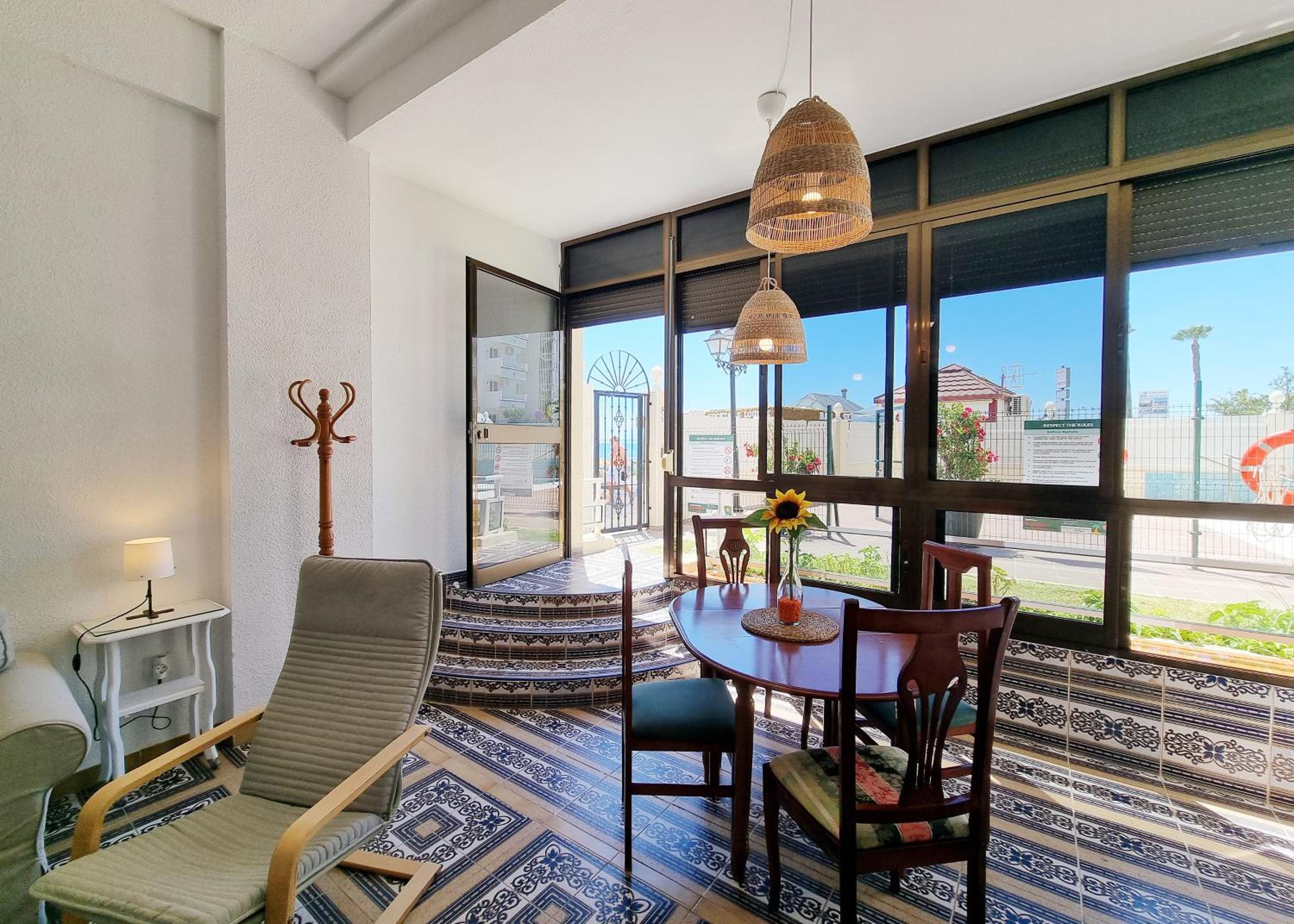 Tinoko apartament in La Carihuela Beach