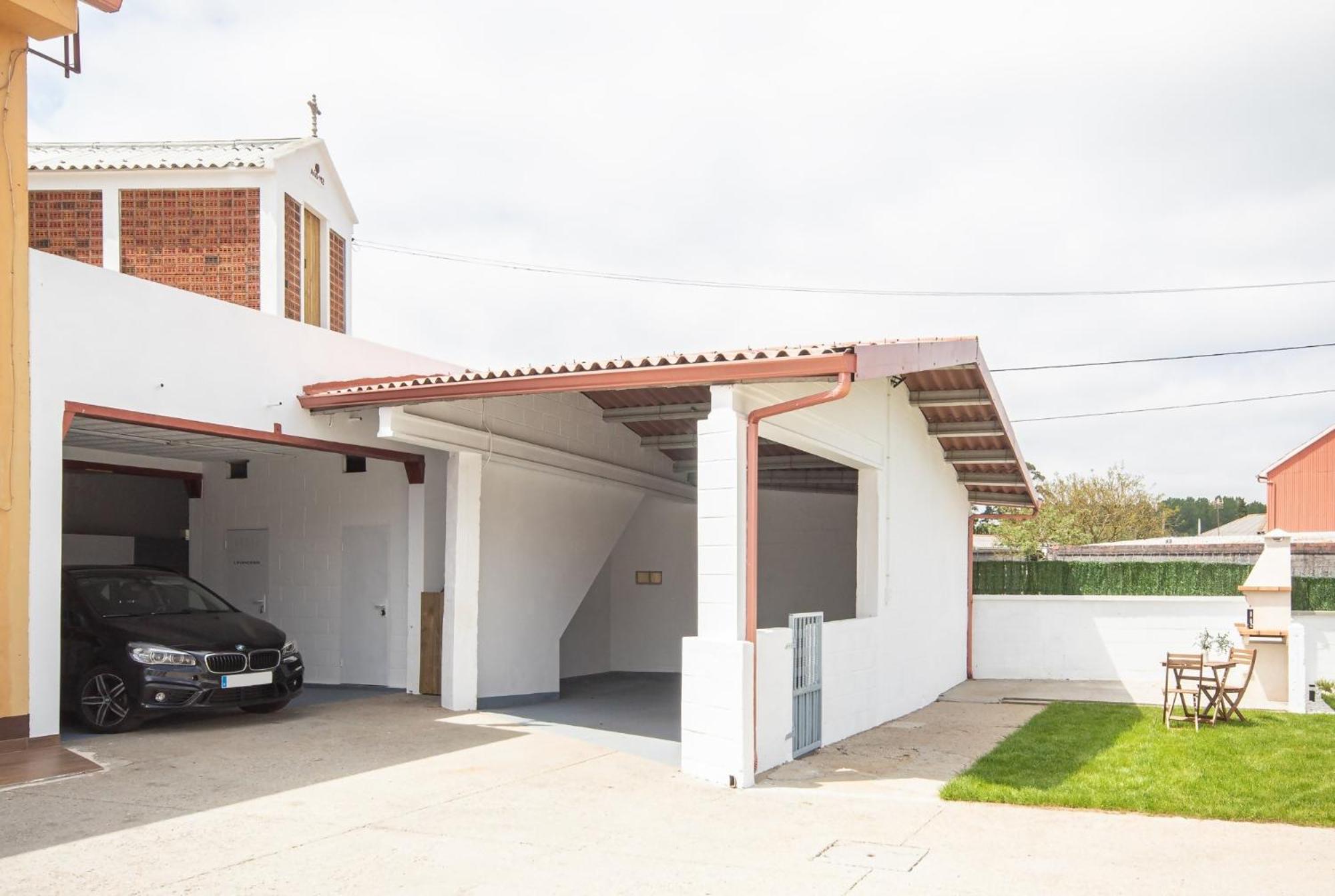 AG Casa Belenda con jardín 11pax, Santiago a 40km view 4