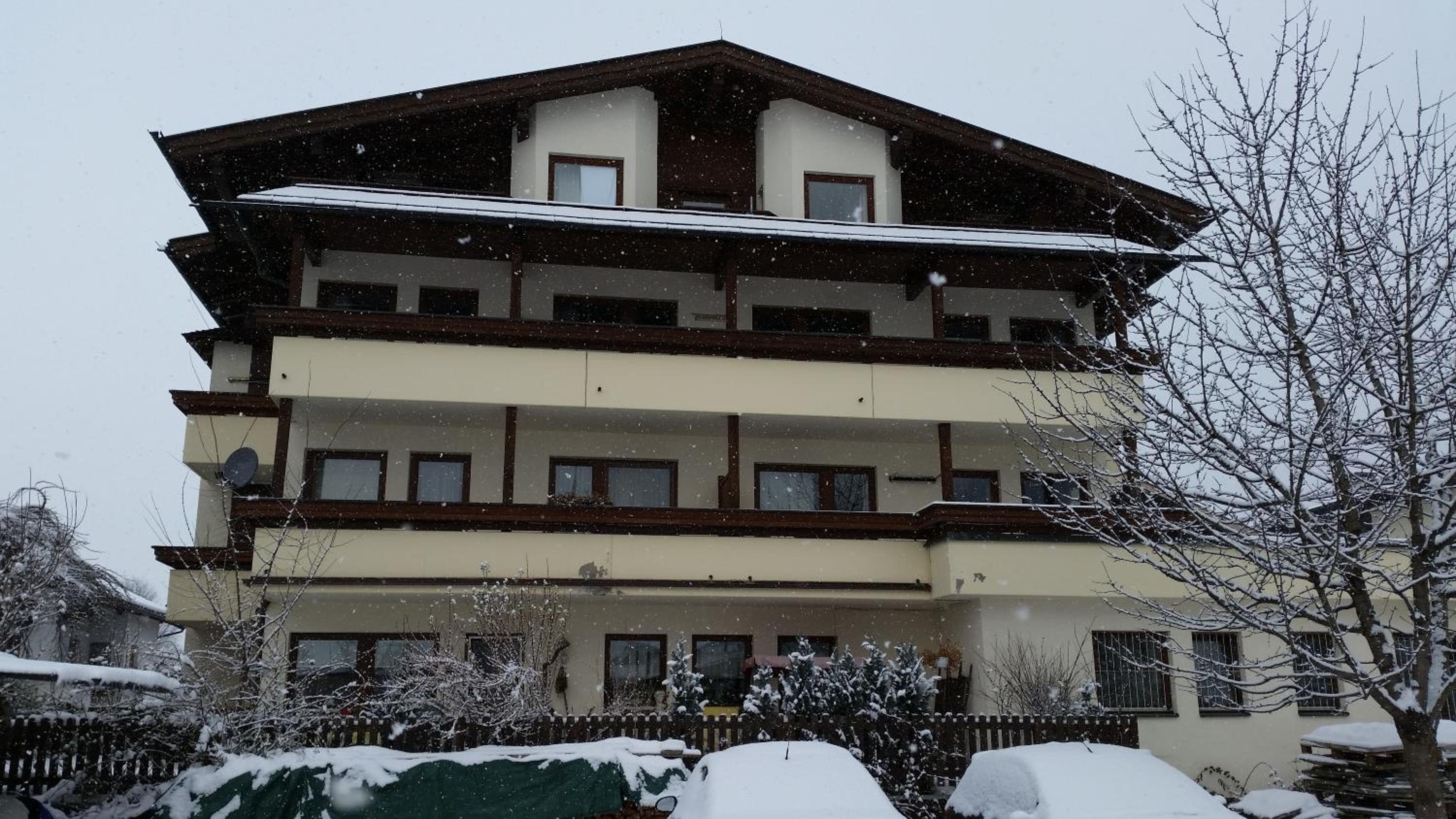 Appartementhaus Kaltenbach-Stumm by PiaundDirk view 2