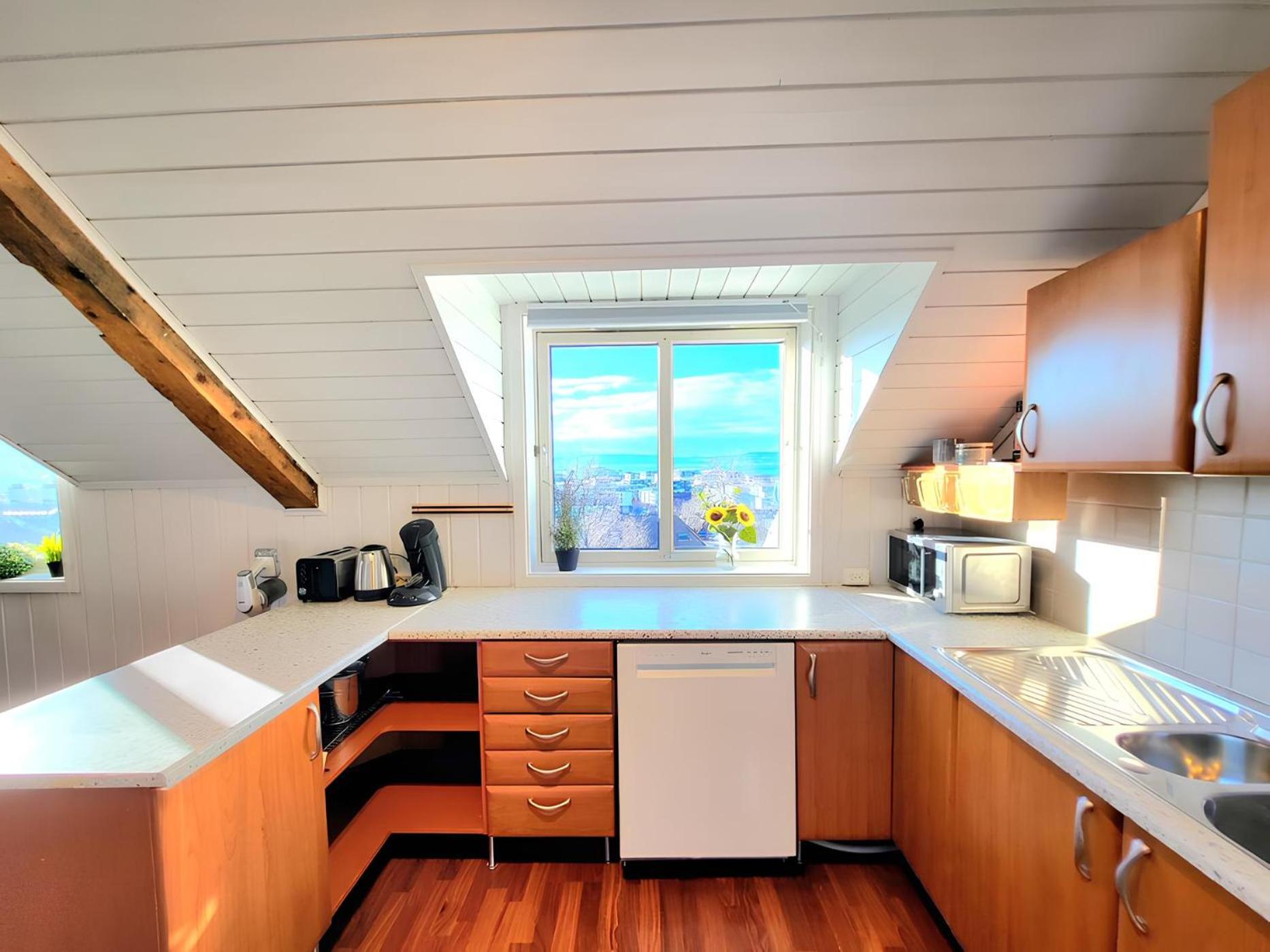 Sunset Penthouse, Fjord View & Parking view 4