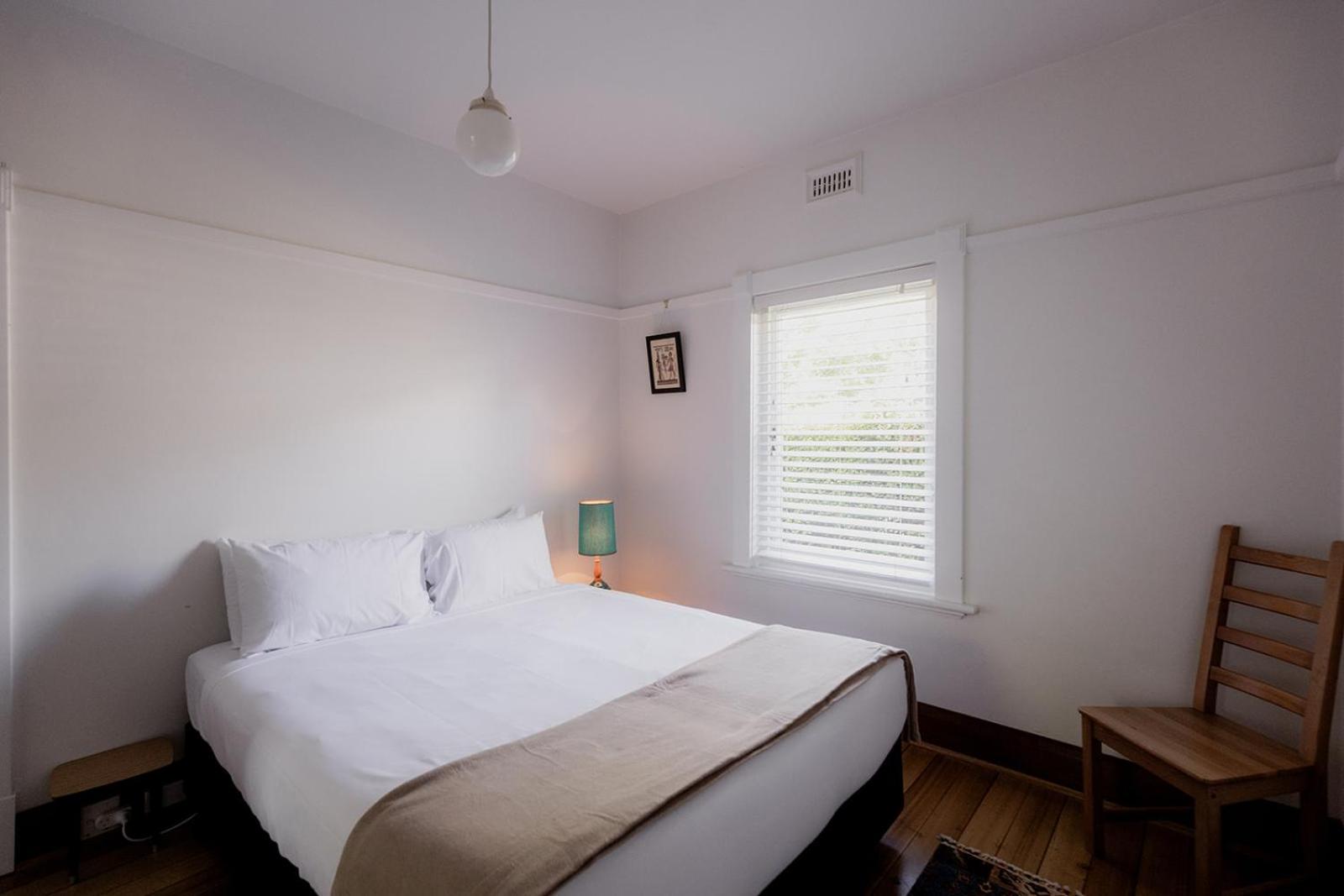Spacious home near the Derwent in Sandy Bay