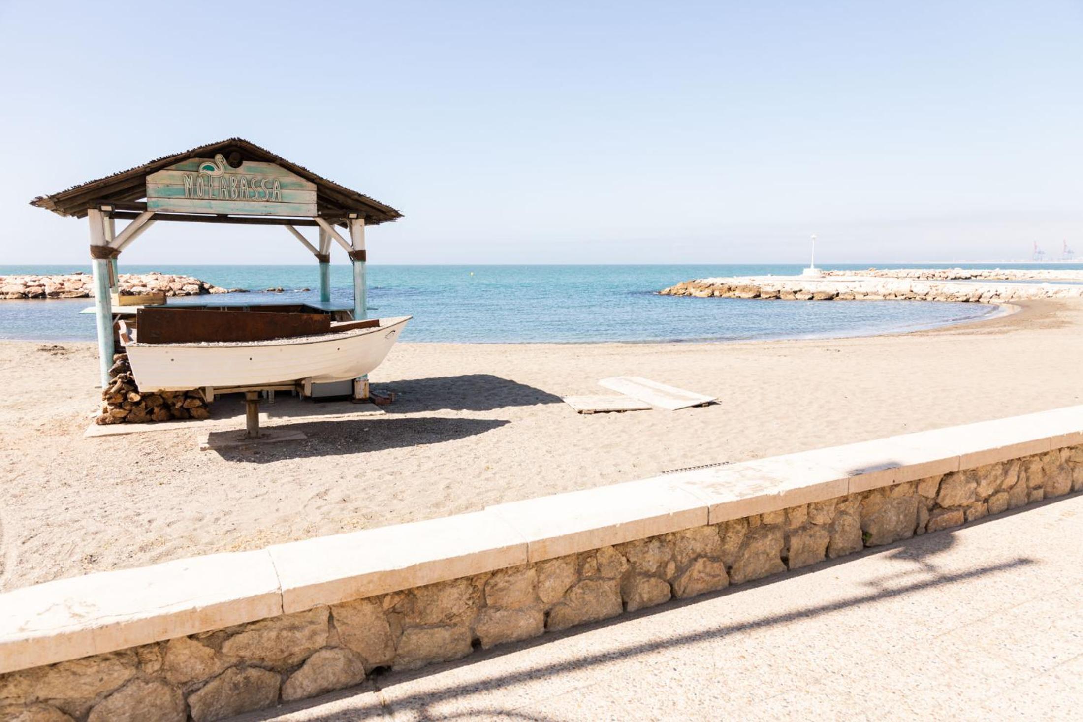 Premium Malaga Beach with Terrace