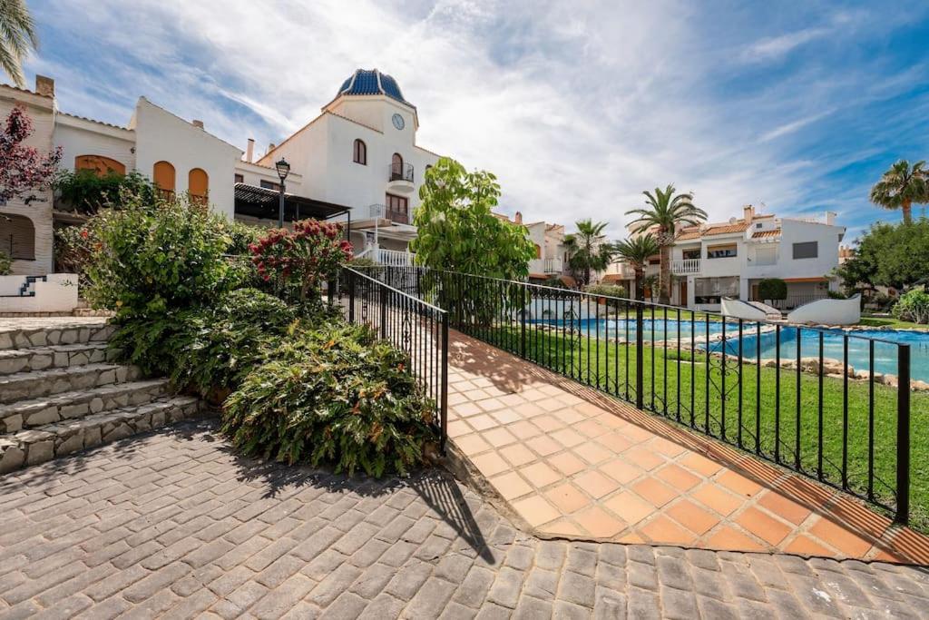 Playa Carabassi Villa