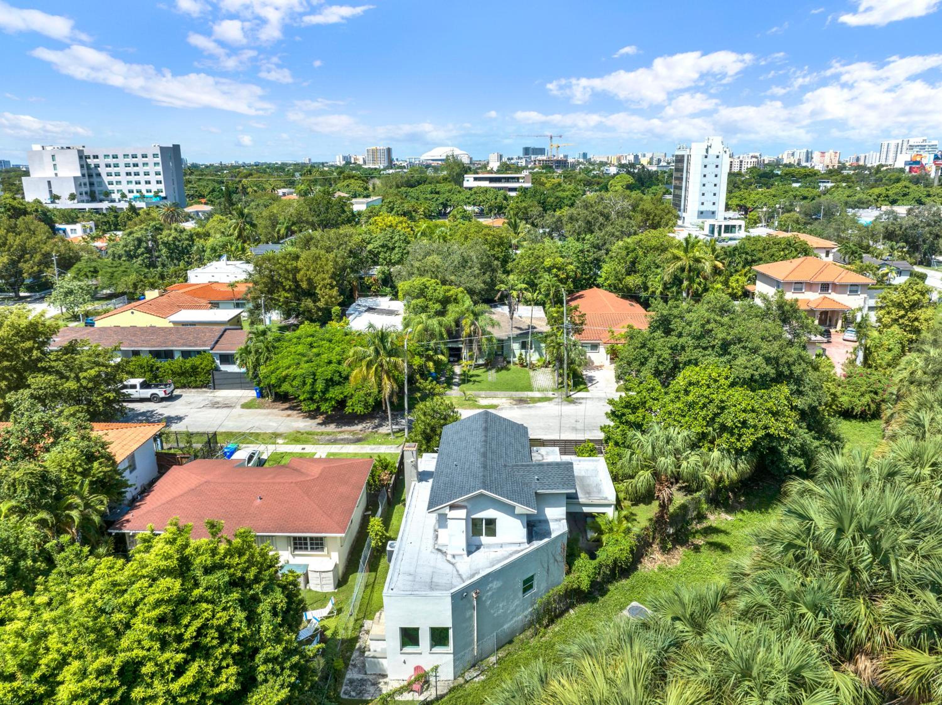 Stunning Home LifeStyle Miami
