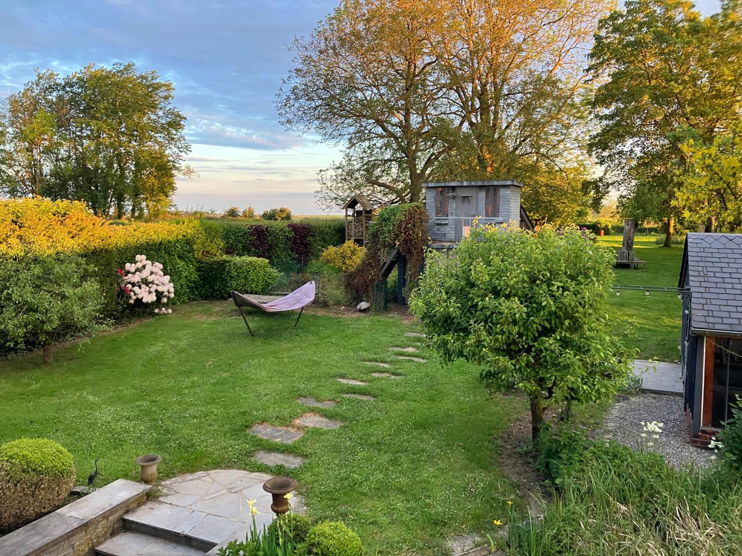 Maison et son jardin situés dans le Condroz