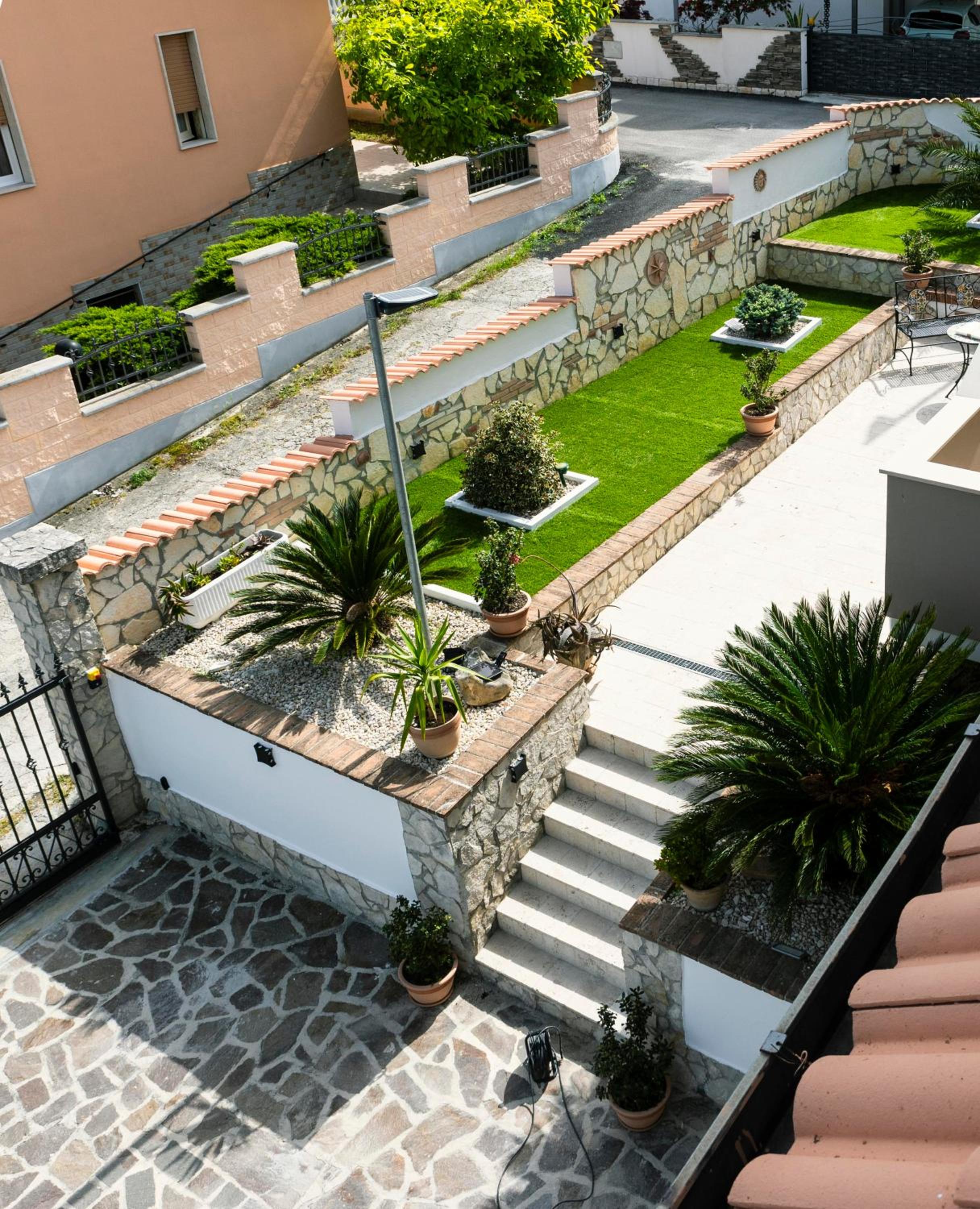 PICCOLO PARADISO Suite LUNA view 4