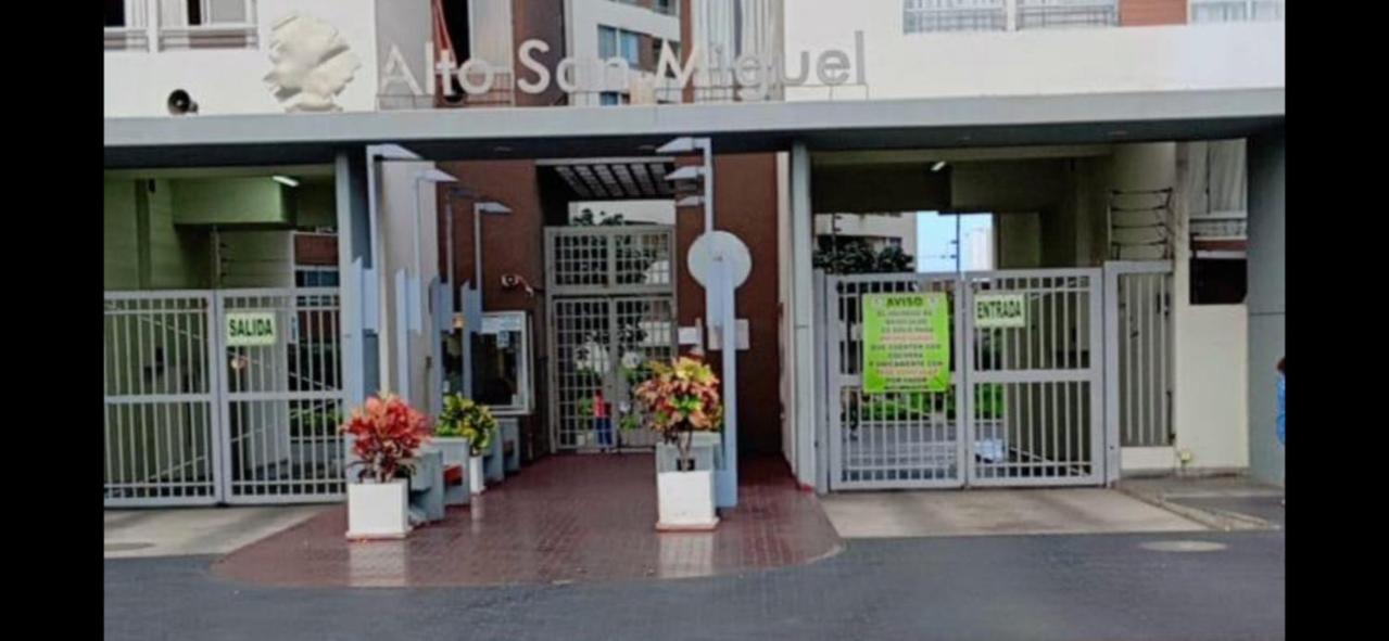 Lindo Apartamento en Condominio Privado