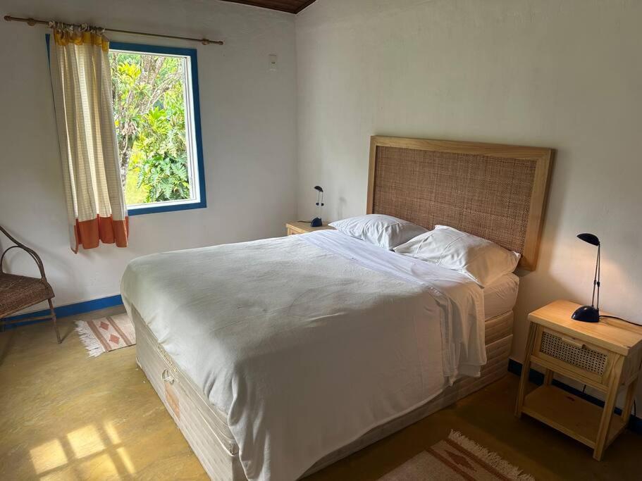 Chalé com 2 quartos na Beira do Lago Pet Friendly
