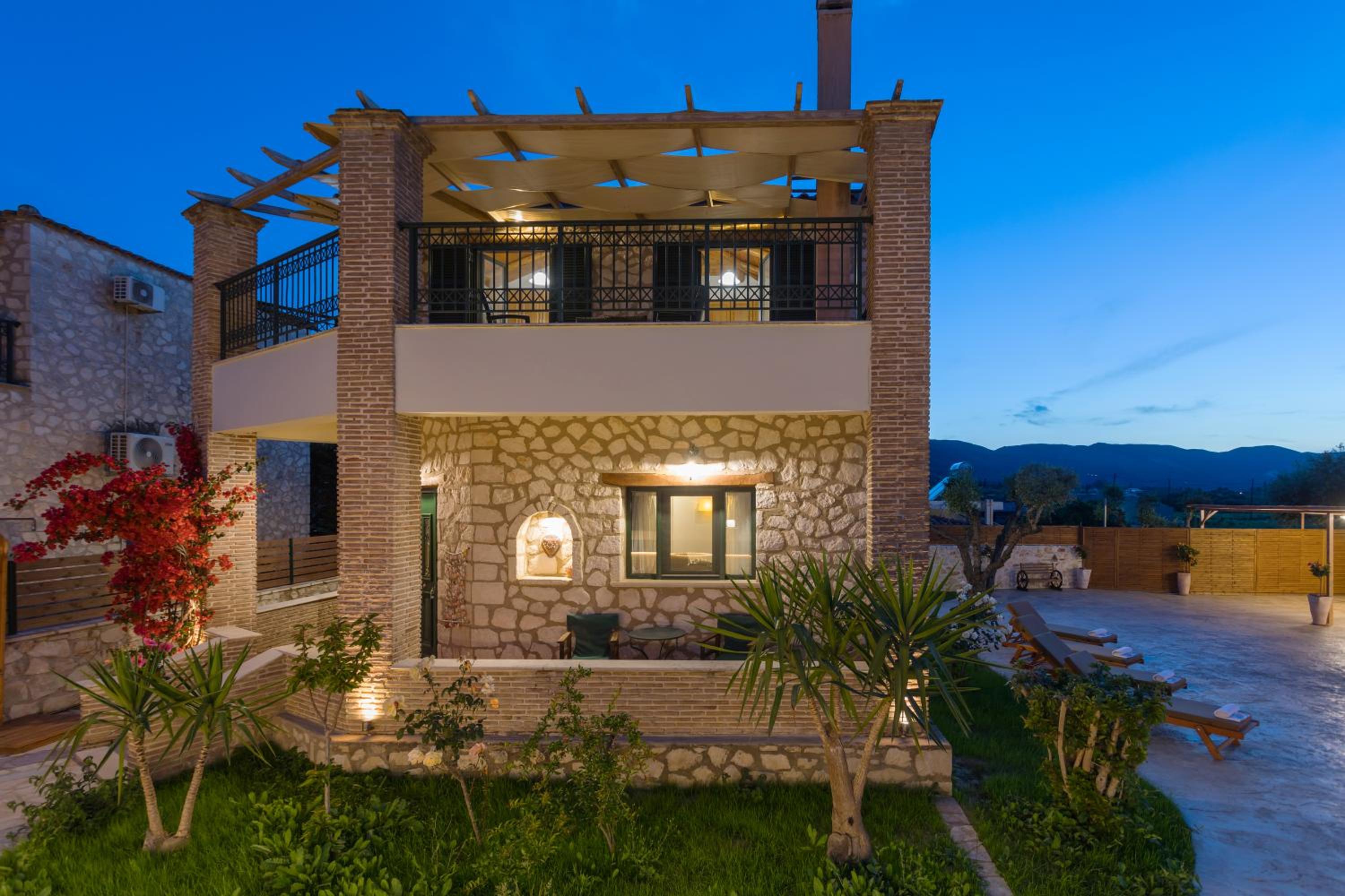 DANDELION stone house
