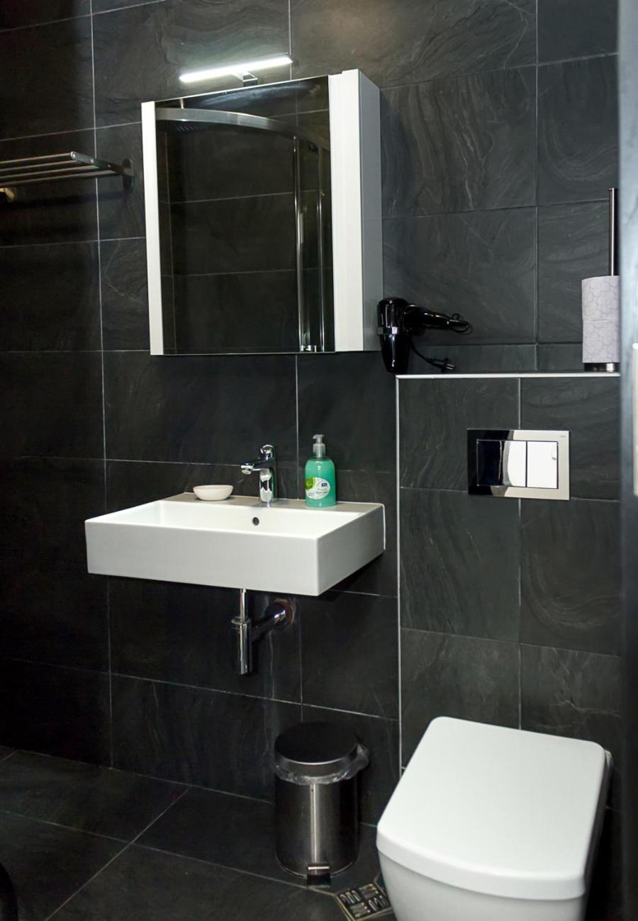Three private apartments near Port of Varna by Flat Mаnager