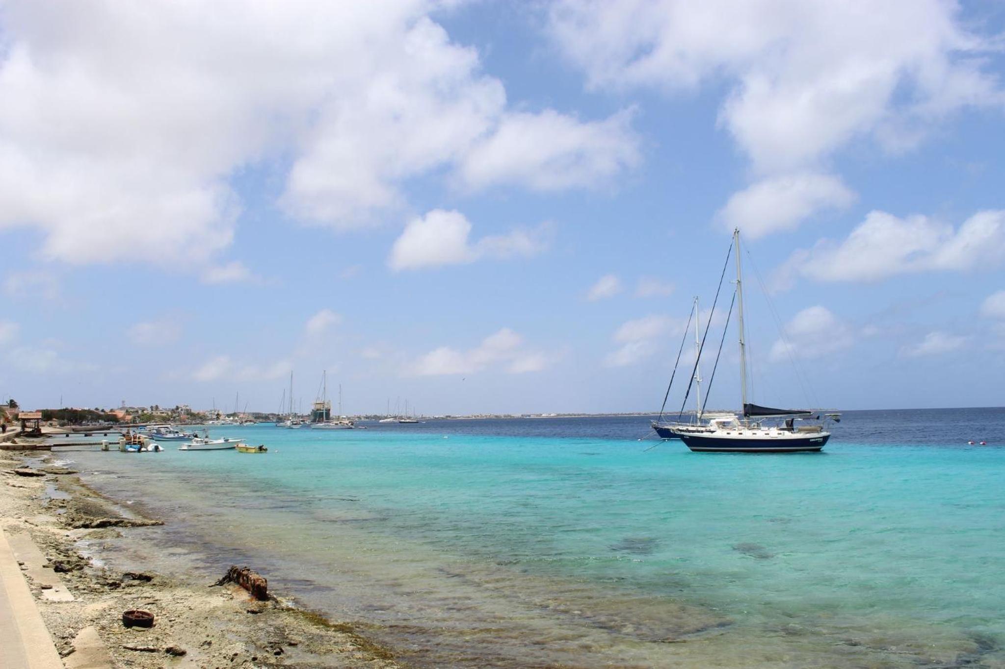 Sea View Bonaire Apartment INCLUSIEF RENTAL CAR