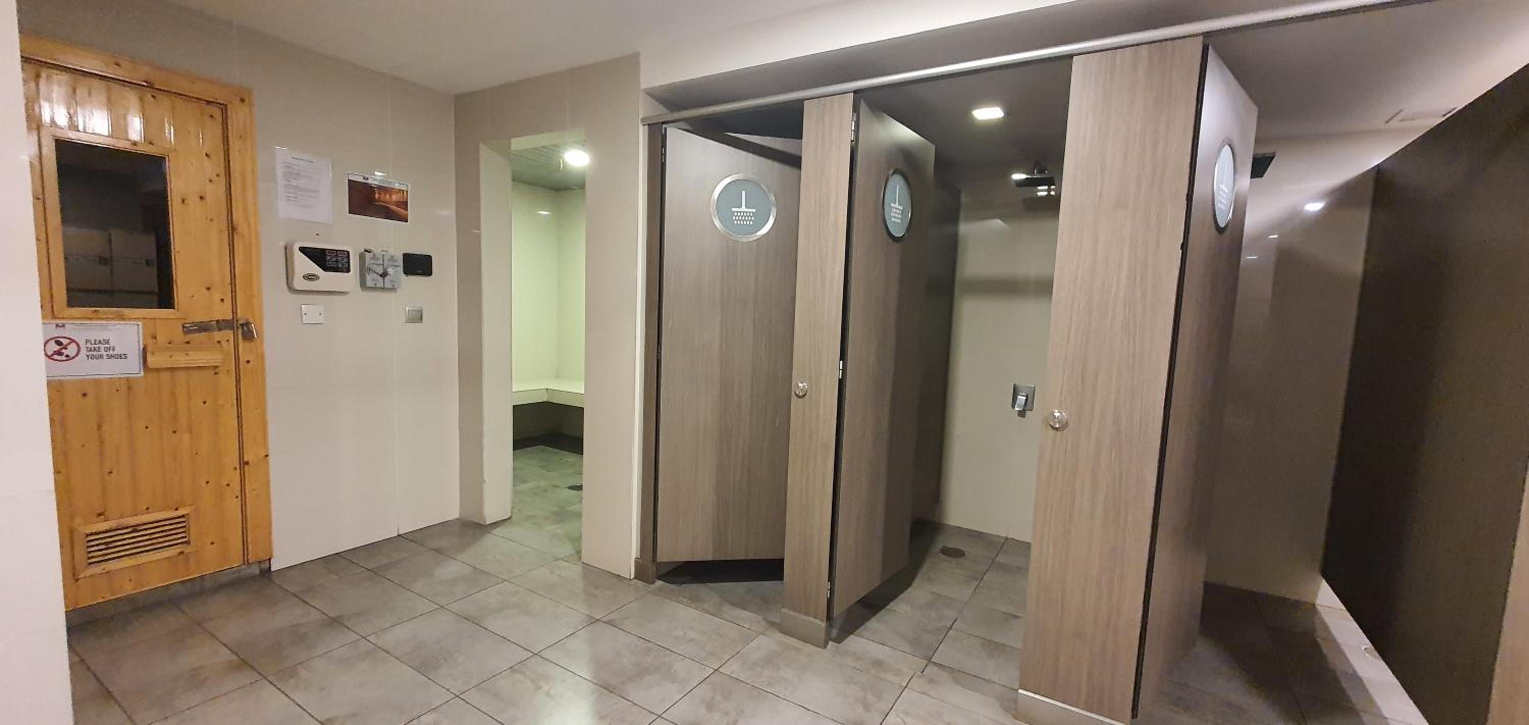 MCity Ampang (Room in shared apartment)
